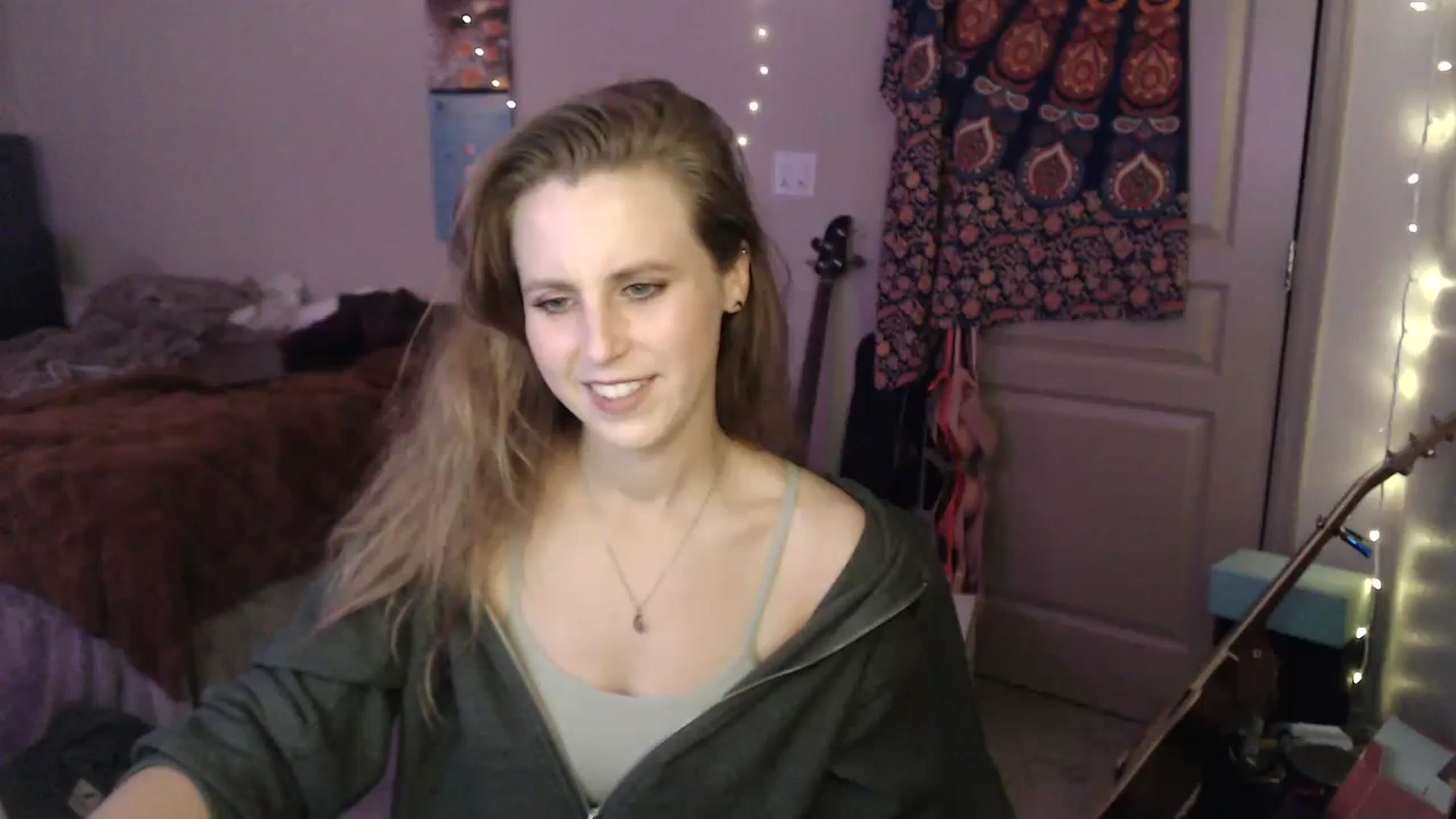 Gallery image thumbnail from Blake_Bardot's myfreecams stream on, 09/12/2023, 04:11 image 6 of 20