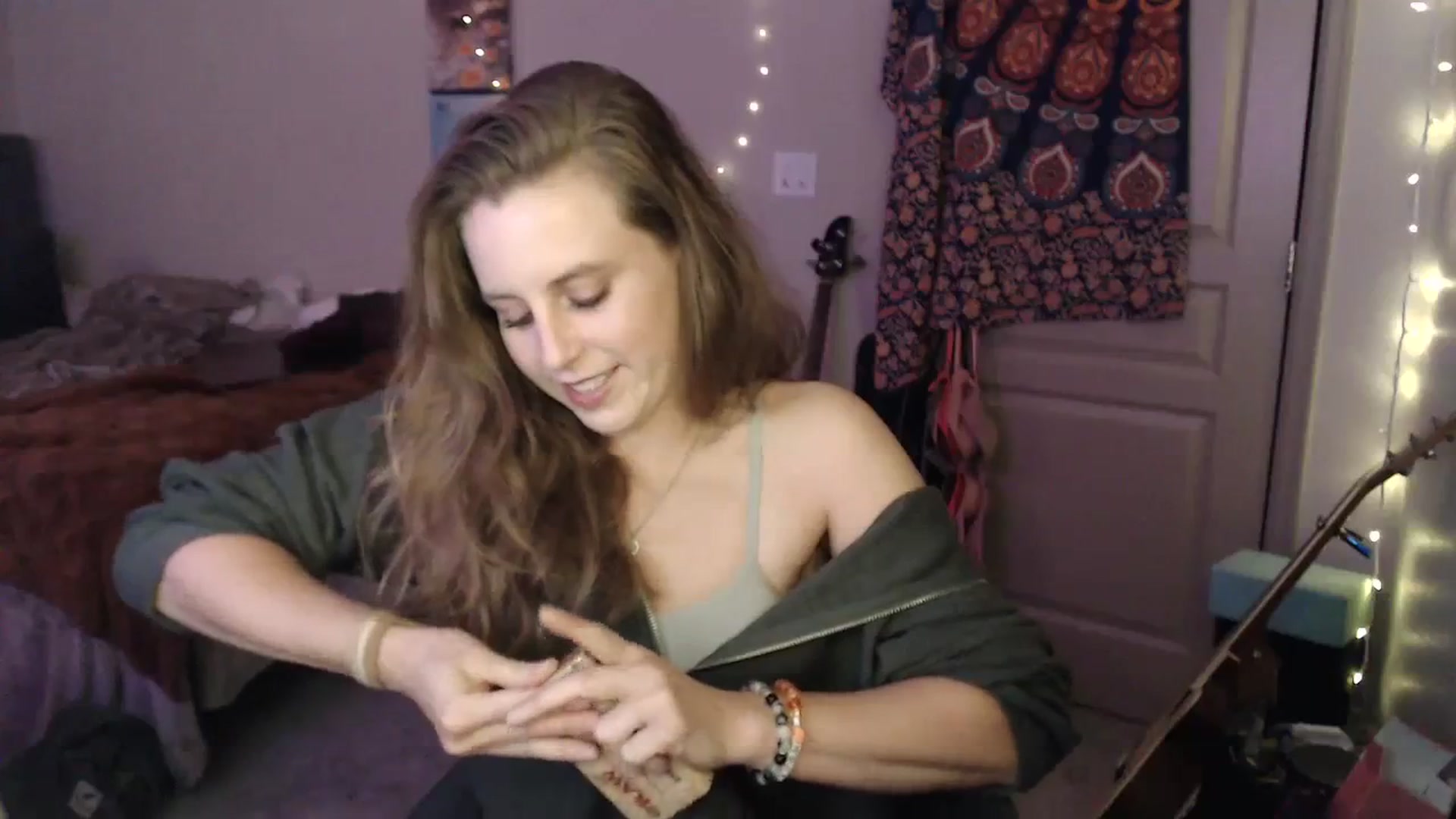 Gallery image thumbnail from Blake_Bardot's myfreecams stream on, 09/12/2023, 04:11 image 4 of 20