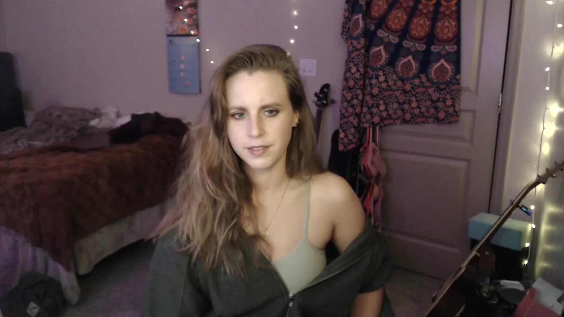 Gallery image thumbnail from Blake_Bardot's myfreecams stream on, 09/12/2023, 04:11 image 10 of 20
