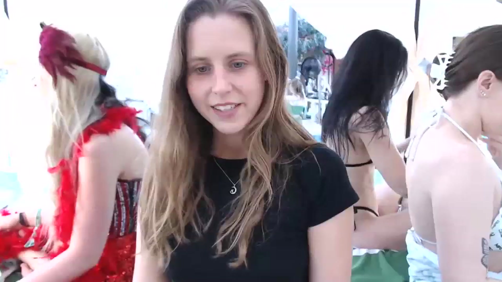 Gallery image thumbnail from Blake_Bardot's myfreecams stream on, 10/12/2023, 24:08 image 15 of 20