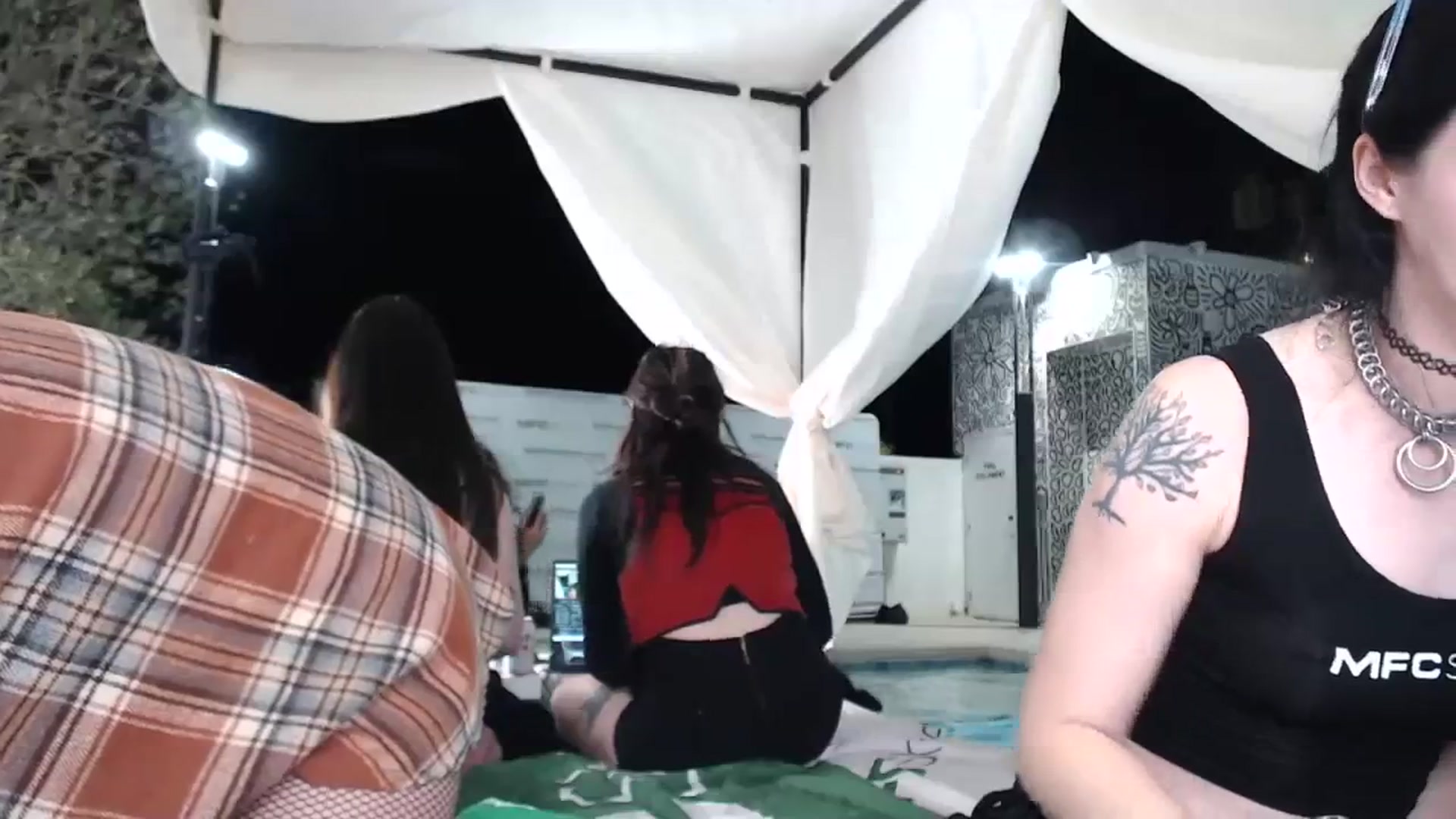 Gallery image thumbnail from Blake_Bardot's myfreecams stream on, 10/12/2023, 07:07 image 11 of 20