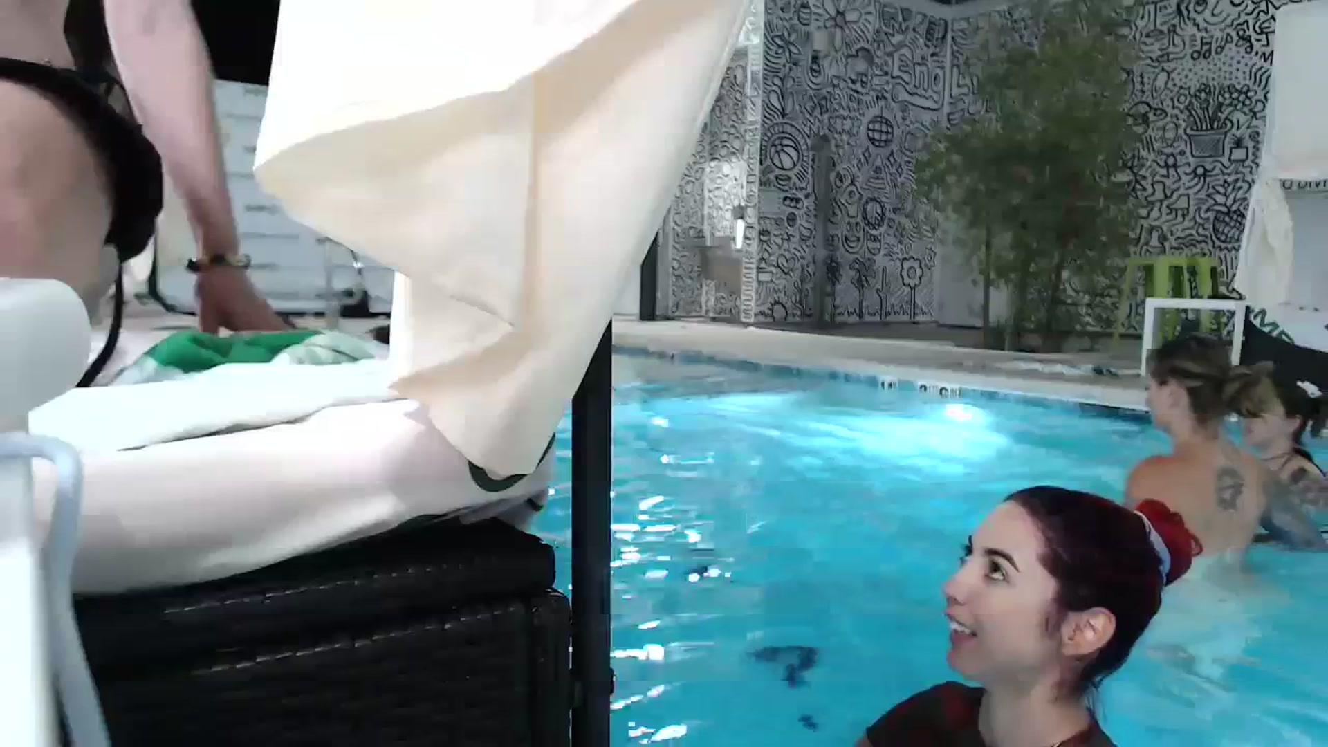 Gallery image thumbnail from Blake_Bardot's myfreecams stream on, 10/12/2023, 08:42 image 3 of 20