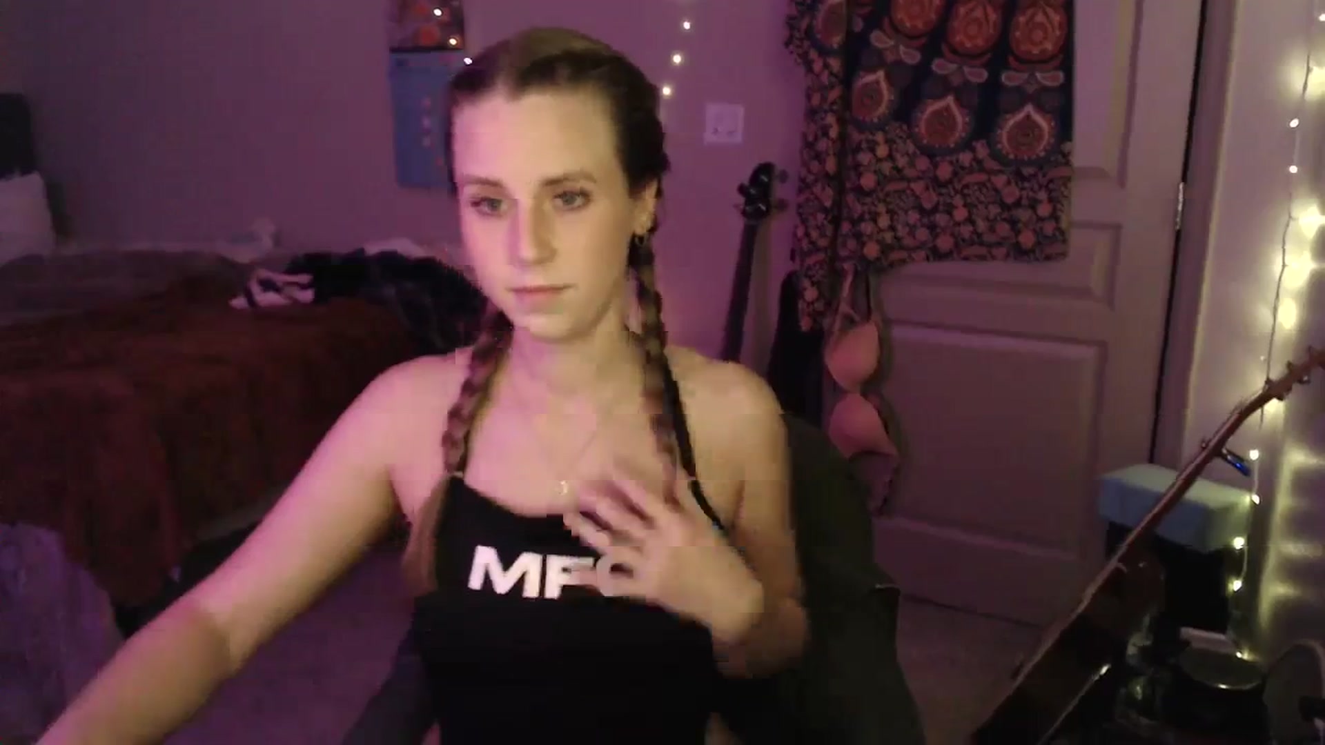 Gallery image thumbnail from Blake_Bardot's myfreecams stream on, 10/15/2023, 08:55 image 4 of 20