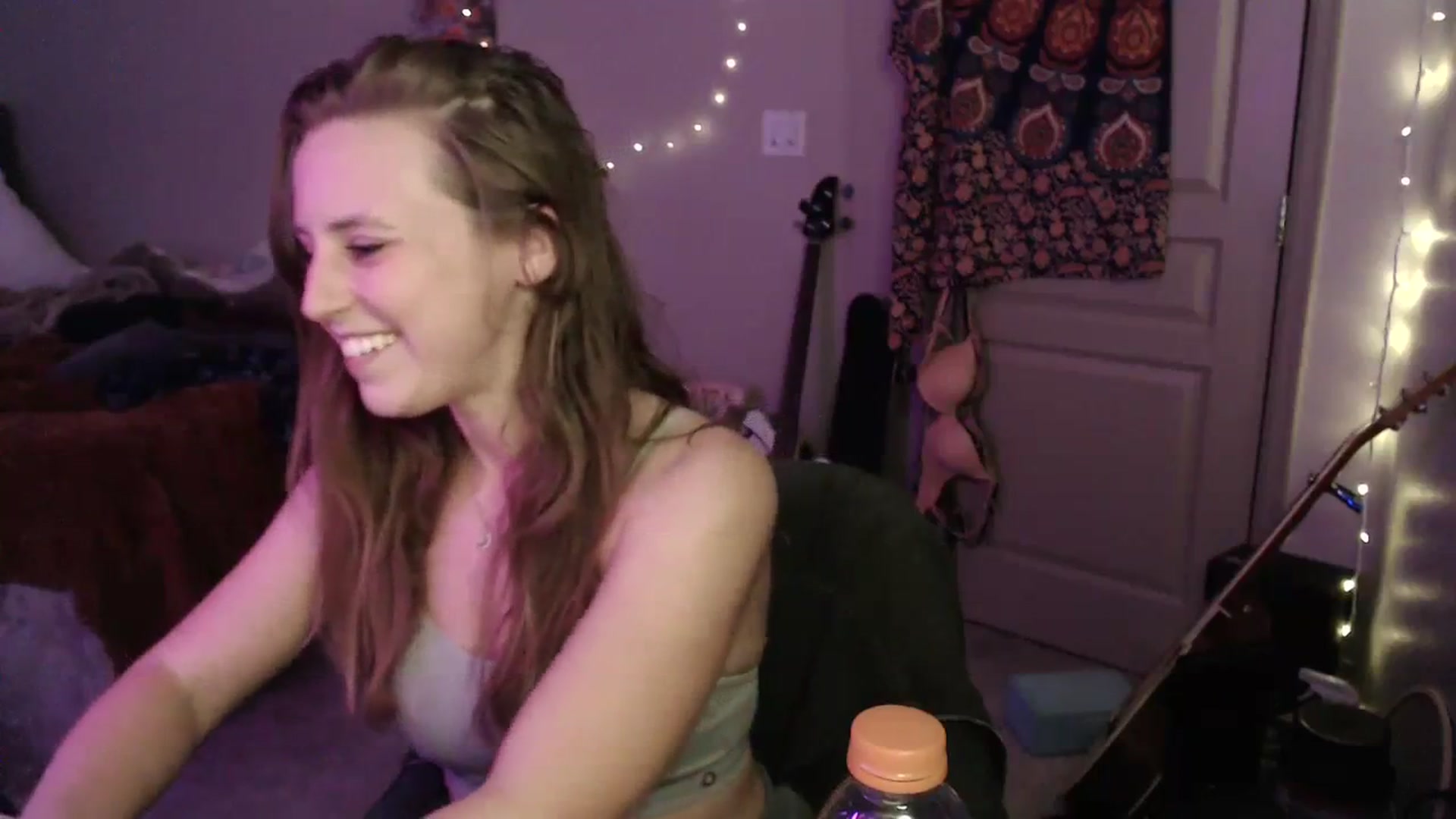 Gallery image thumbnail from Blake_Bardot's myfreecams stream on, 10/16/2023, 01:30 image 12 of 20