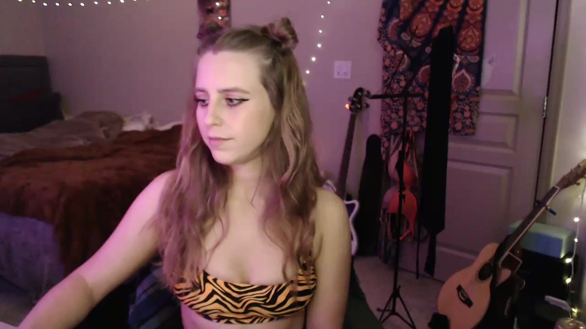 Gallery image thumbnail from Blake_Bardot's myfreecams stream on, 10/29/2023, 06:13 image 7 of 20