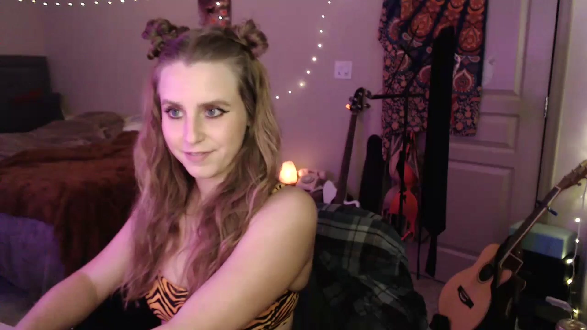 Gallery image thumbnail from Blake_Bardot's myfreecams stream on, 10/29/2023, 06:13 image 19 of 20