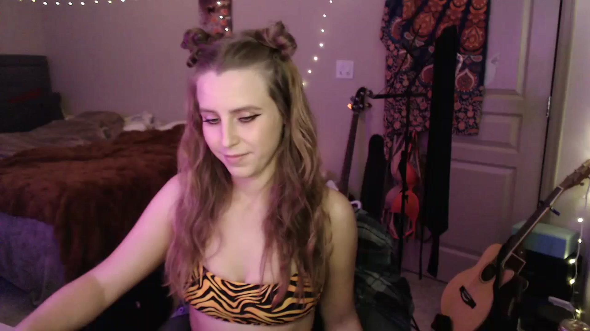 Gallery image thumbnail from Blake_Bardot's myfreecams stream on, 10/29/2023, 06:33 image 6 of 20