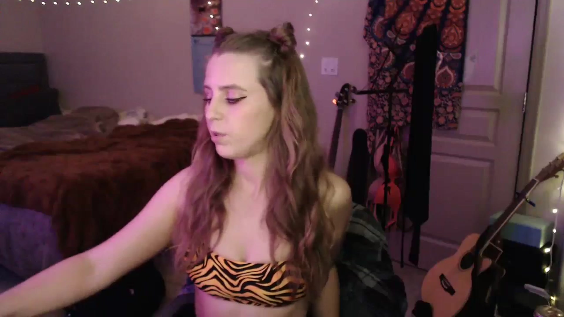 Gallery image thumbnail from Blake_Bardot's myfreecams stream on, 10/29/2023, 06:33 image 15 of 20