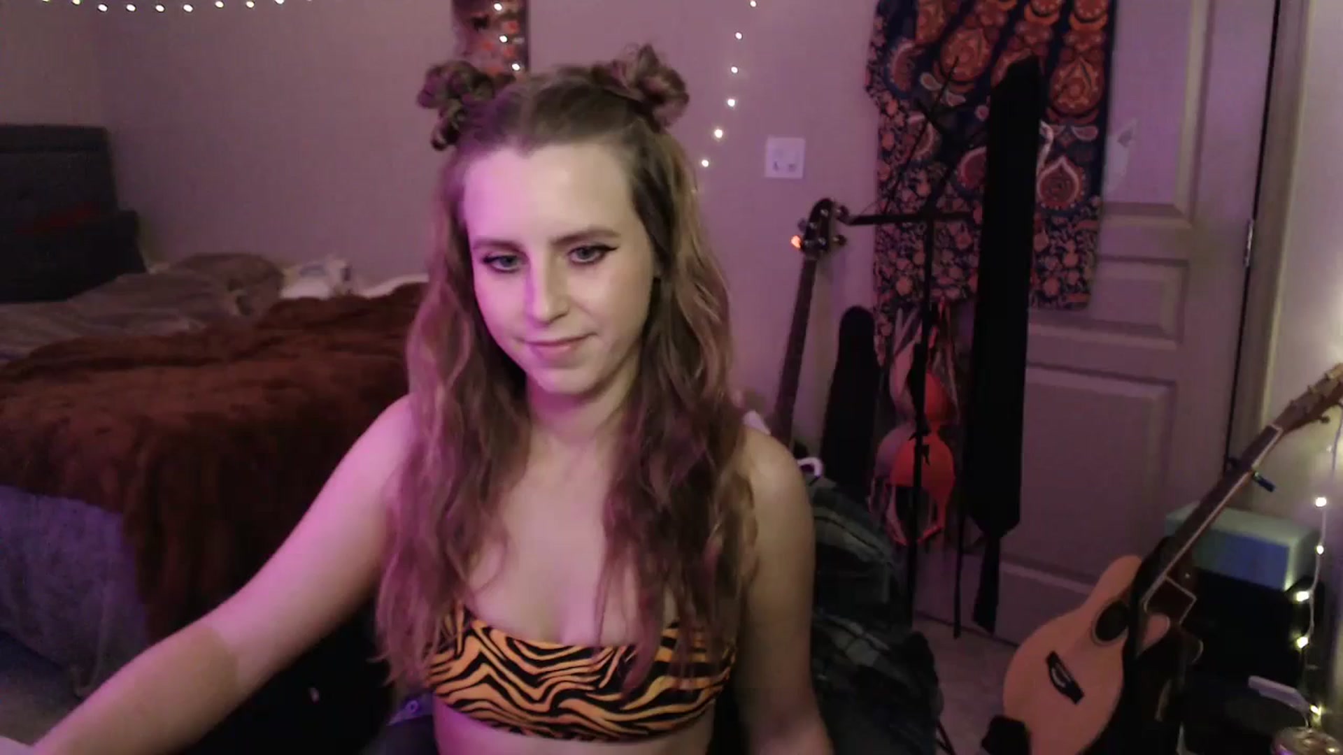 Gallery image thumbnail from Blake_Bardot's myfreecams stream on, 10/29/2023, 06:33 image 5 of 20