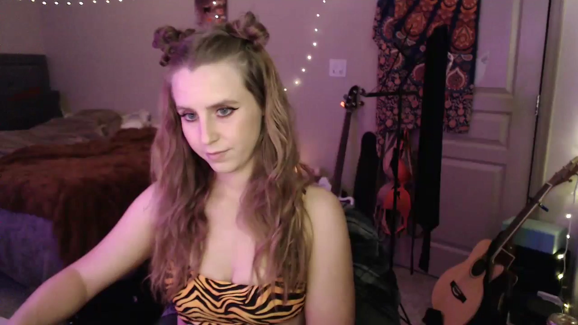 Gallery image thumbnail from Blake_Bardot's myfreecams stream on, 10/29/2023, 06:33 image 8 of 20