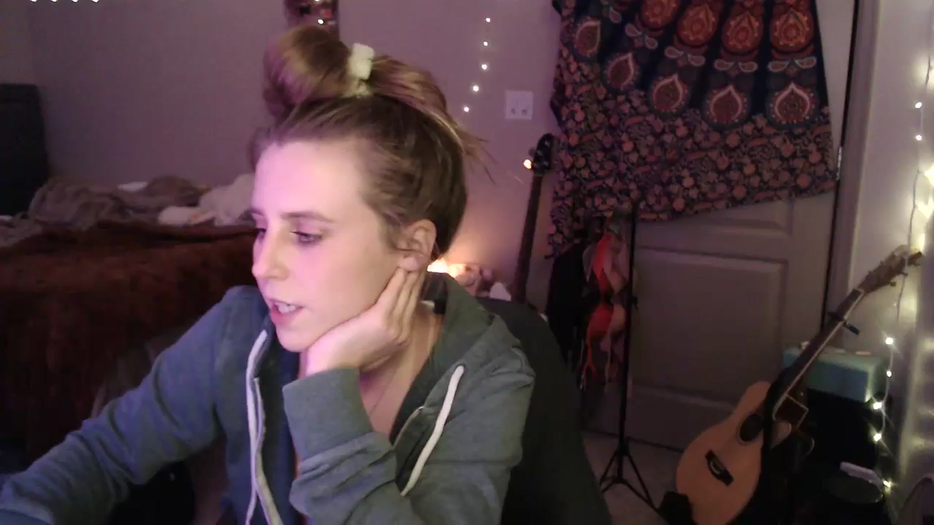 Gallery image thumbnail from Blake_Bardot's myfreecams stream on, 10/31/2023, 06:54 image 19 of 20