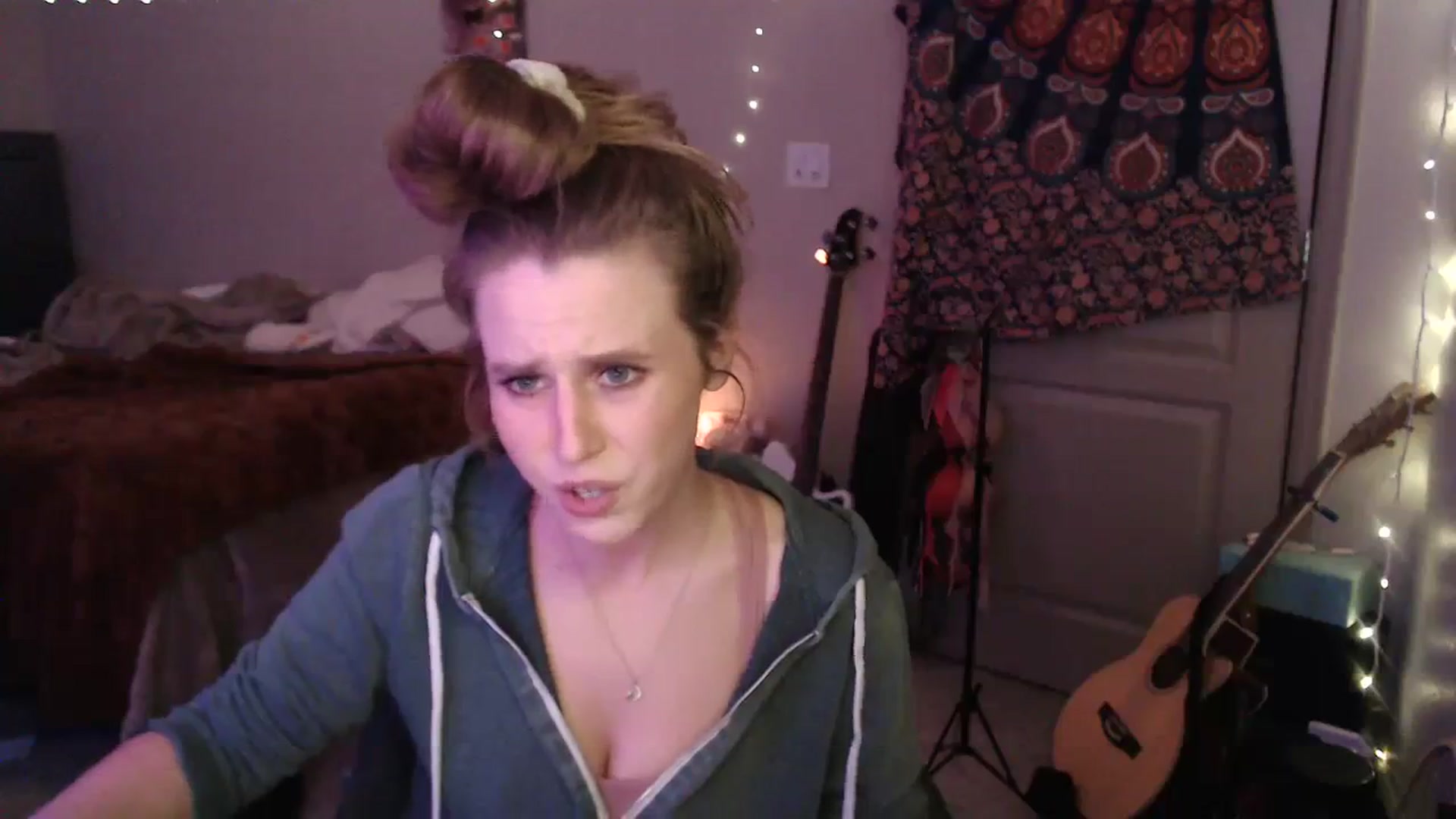 Gallery image thumbnail from Blake_Bardot's myfreecams stream on, 10/31/2023, 06:54 image 2 of 20