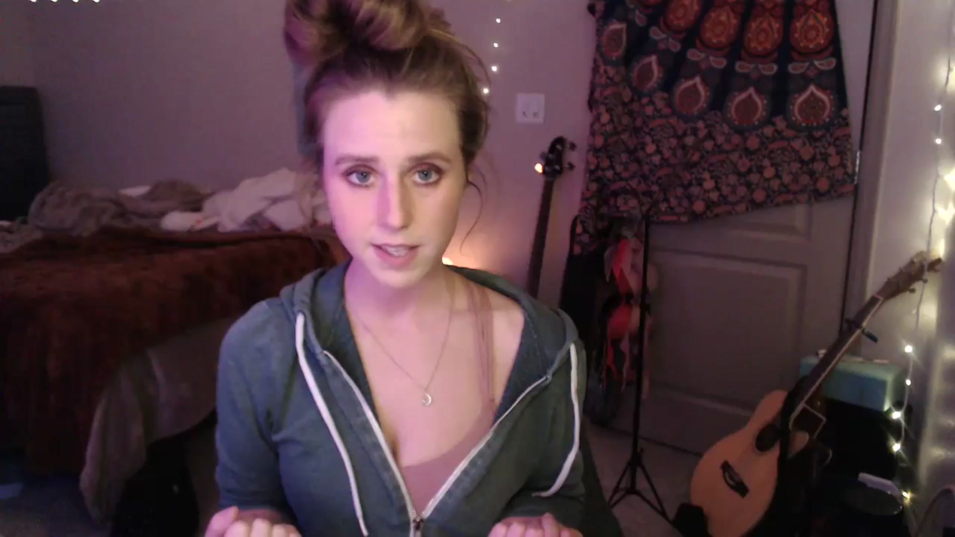 Gallery image thumbnail from Blake_Bardot's myfreecams stream on, 10/31/2023, 06:54 image 4 of 20