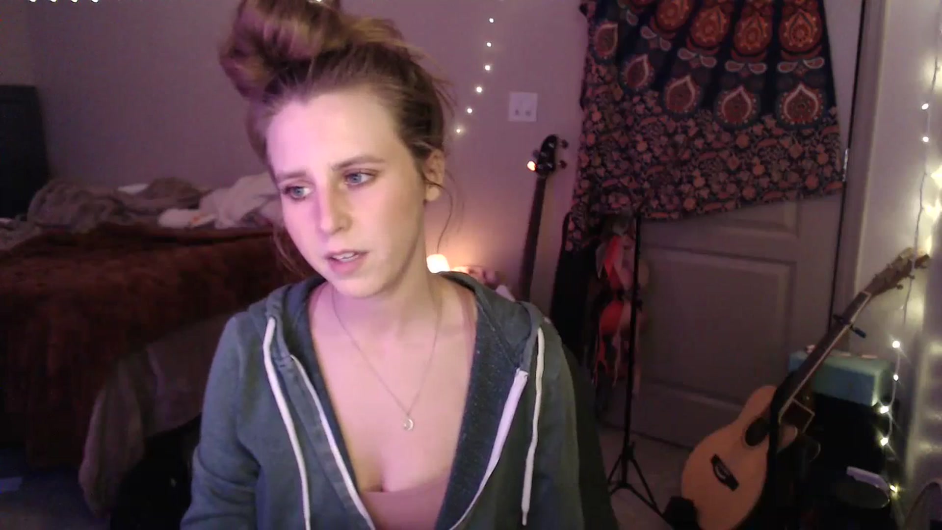 Gallery image thumbnail from Blake_Bardot's myfreecams stream on, 10/31/2023, 06:54 image 13 of 20
