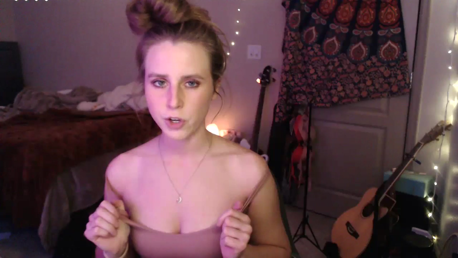Gallery image thumbnail from Blake_Bardot's myfreecams stream on, 10/31/2023, 06:54 image 5 of 20