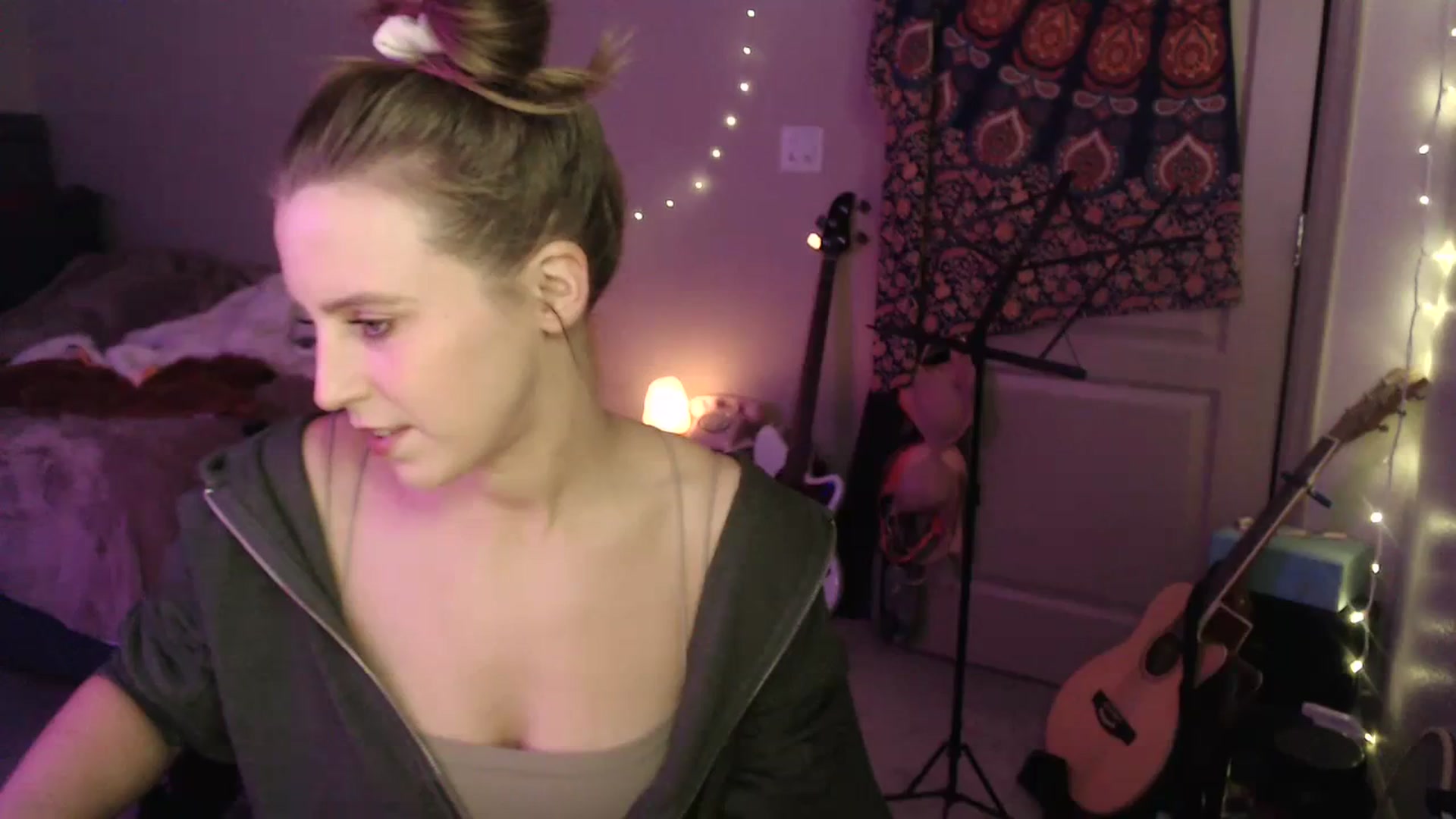 Gallery image thumbnail from Blake_Bardot's myfreecams stream on, 11/08/2023, 24:58 image 4 of 20