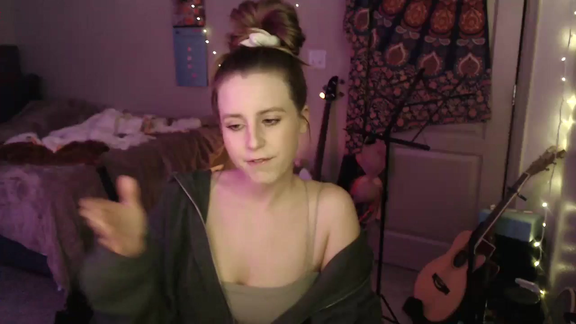 Gallery image thumbnail from Blake_Bardot's myfreecams stream on, 11/08/2023, 24:58 image 1 of 20
