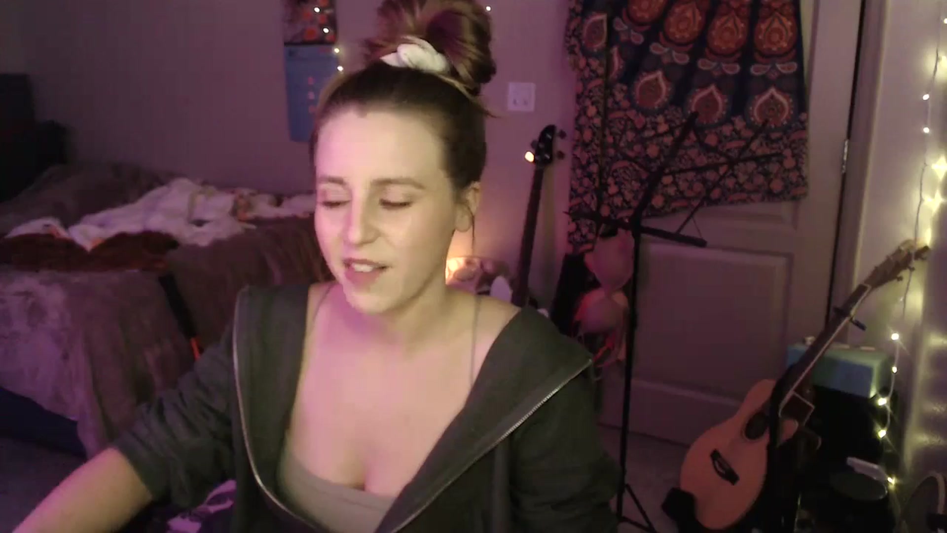 Gallery image thumbnail from Blake_Bardot's myfreecams stream on, 11/08/2023, 24:58 image 9 of 20
