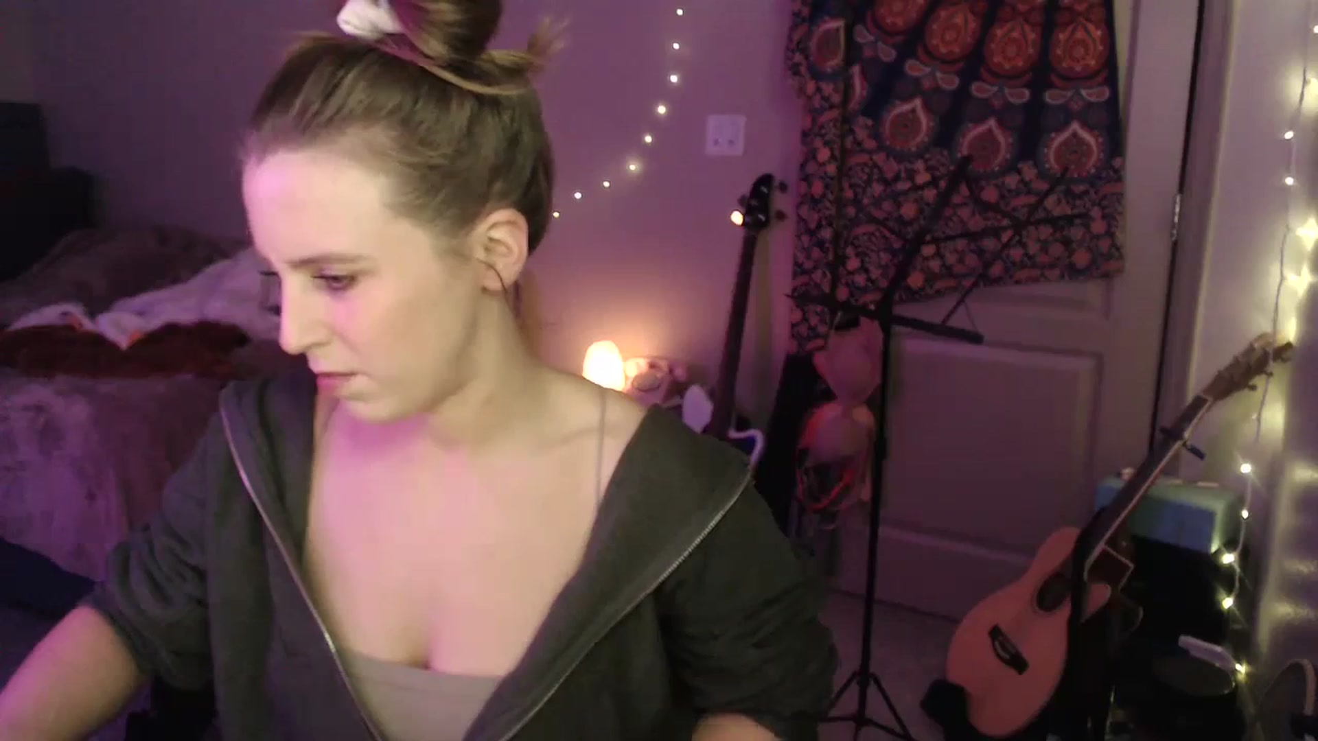 Gallery image thumbnail from Blake_Bardot's myfreecams stream on, 11/08/2023, 24:58 image 7 of 20