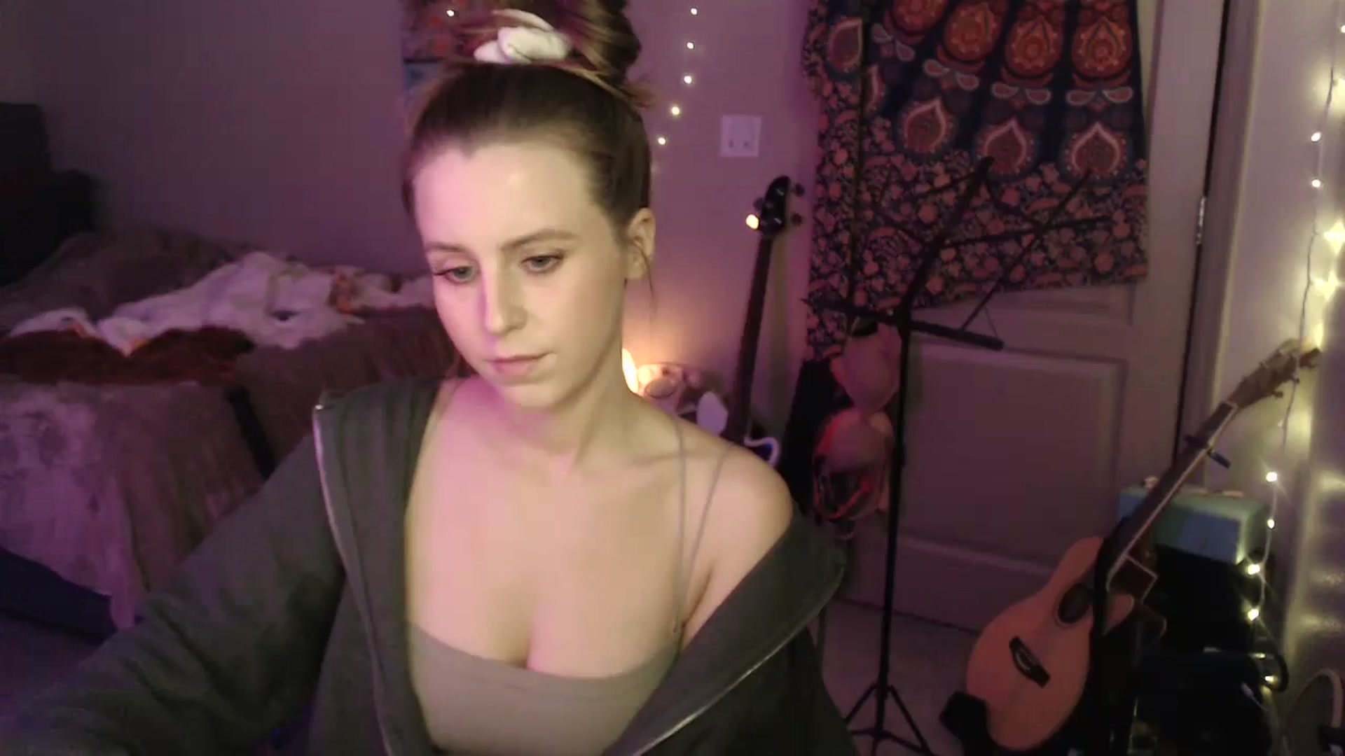 Gallery image thumbnail from Blake_Bardot's myfreecams stream on, 11/08/2023, 01:46 image 18 of 20