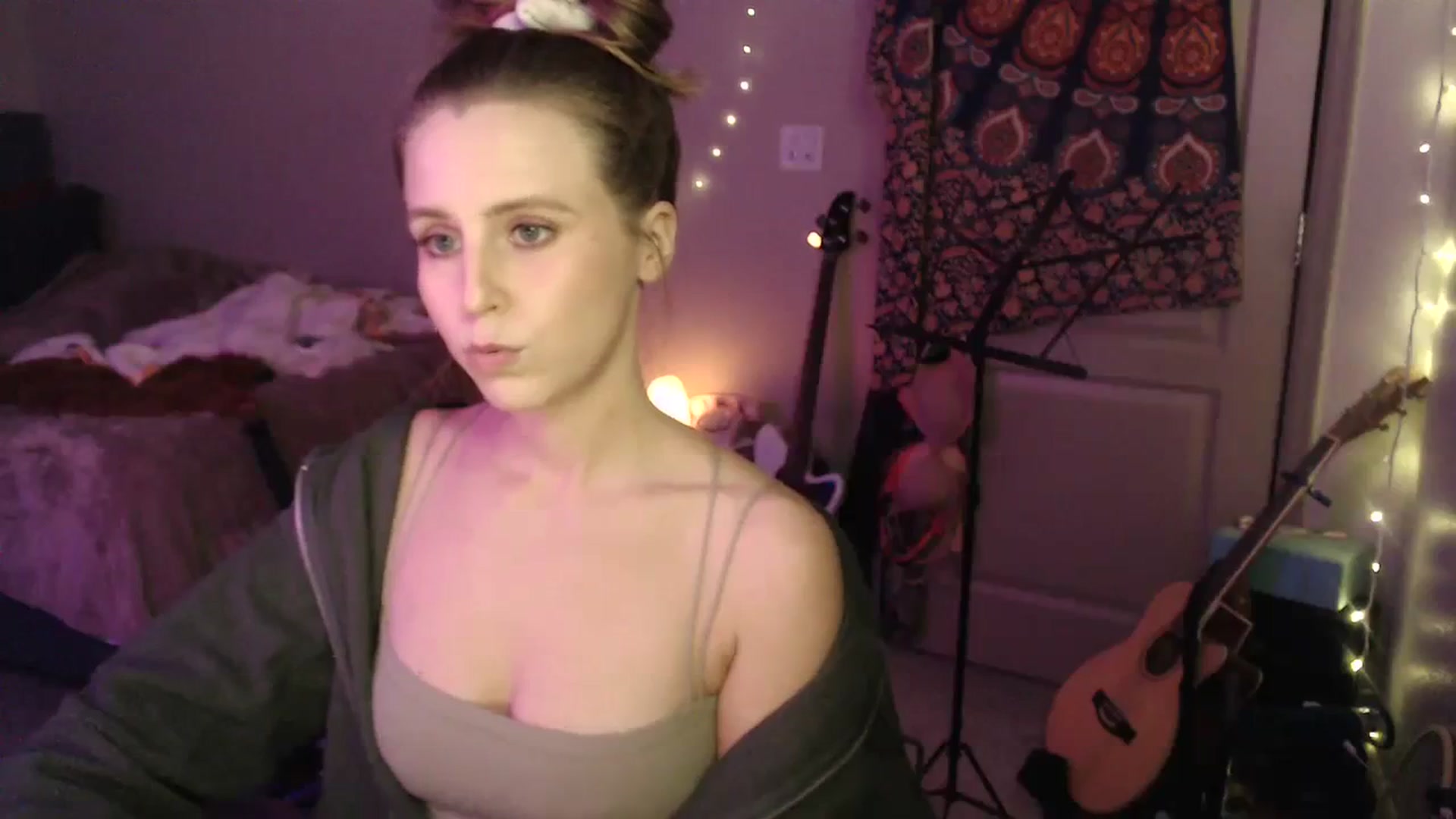 Gallery image thumbnail from Blake_Bardot's myfreecams stream on, 11/08/2023, 01:46 image 10 of 20