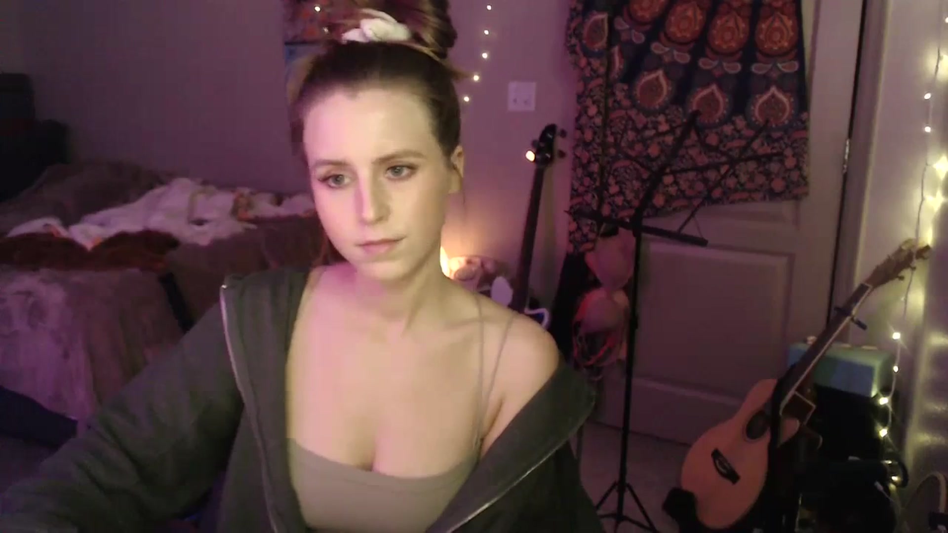 Gallery image thumbnail from Blake_Bardot's myfreecams stream on, 11/08/2023, 01:46 image 17 of 20