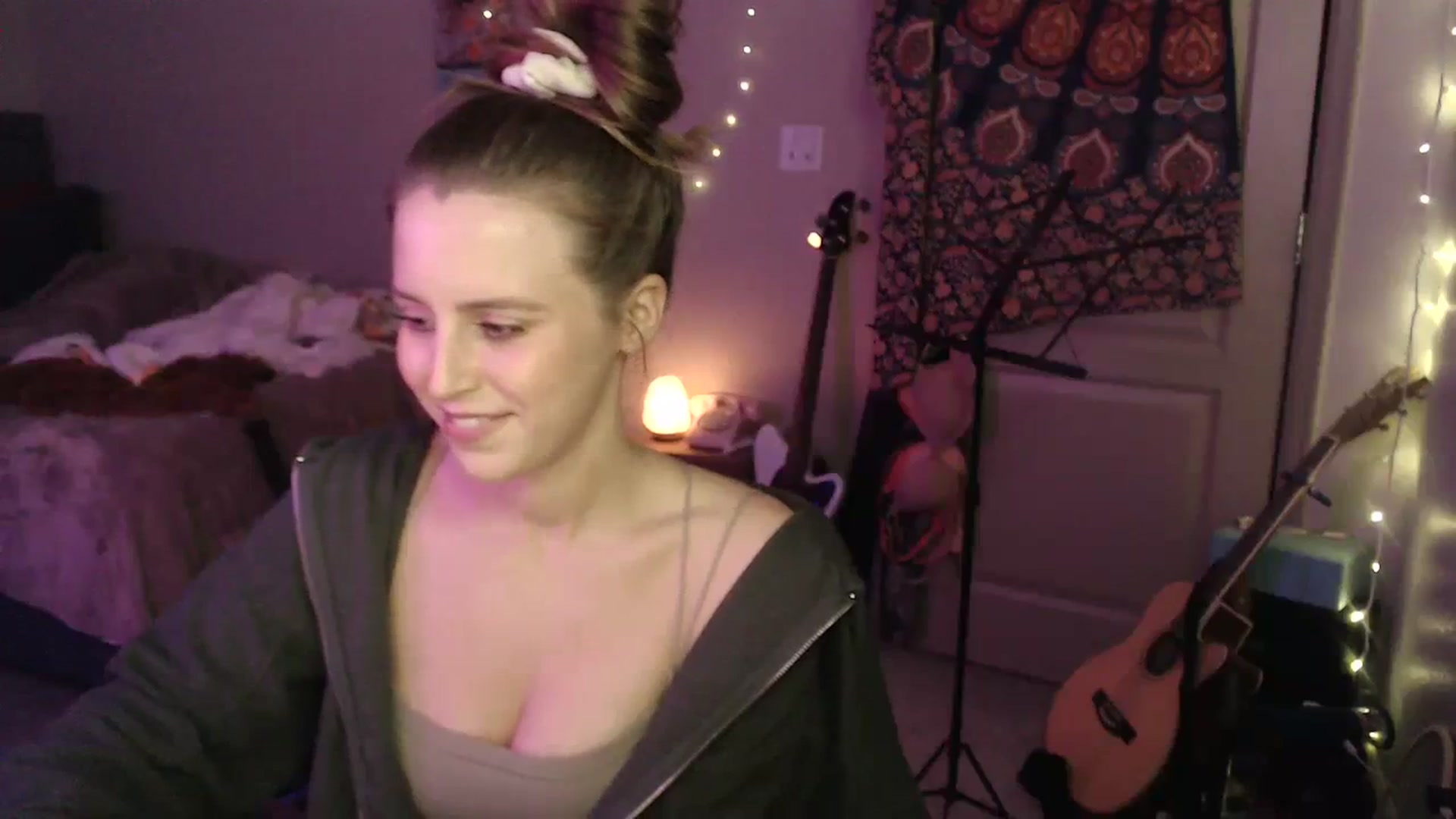 Gallery image thumbnail from Blake_Bardot's myfreecams stream on, 11/08/2023, 01:46 image 14 of 20