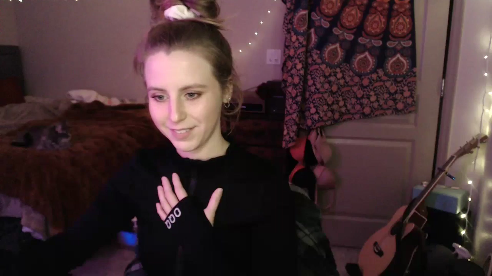 Gallery image thumbnail from Blake_Bardot's myfreecams stream on, 11/15/2023, 05:04 image 6 of 20