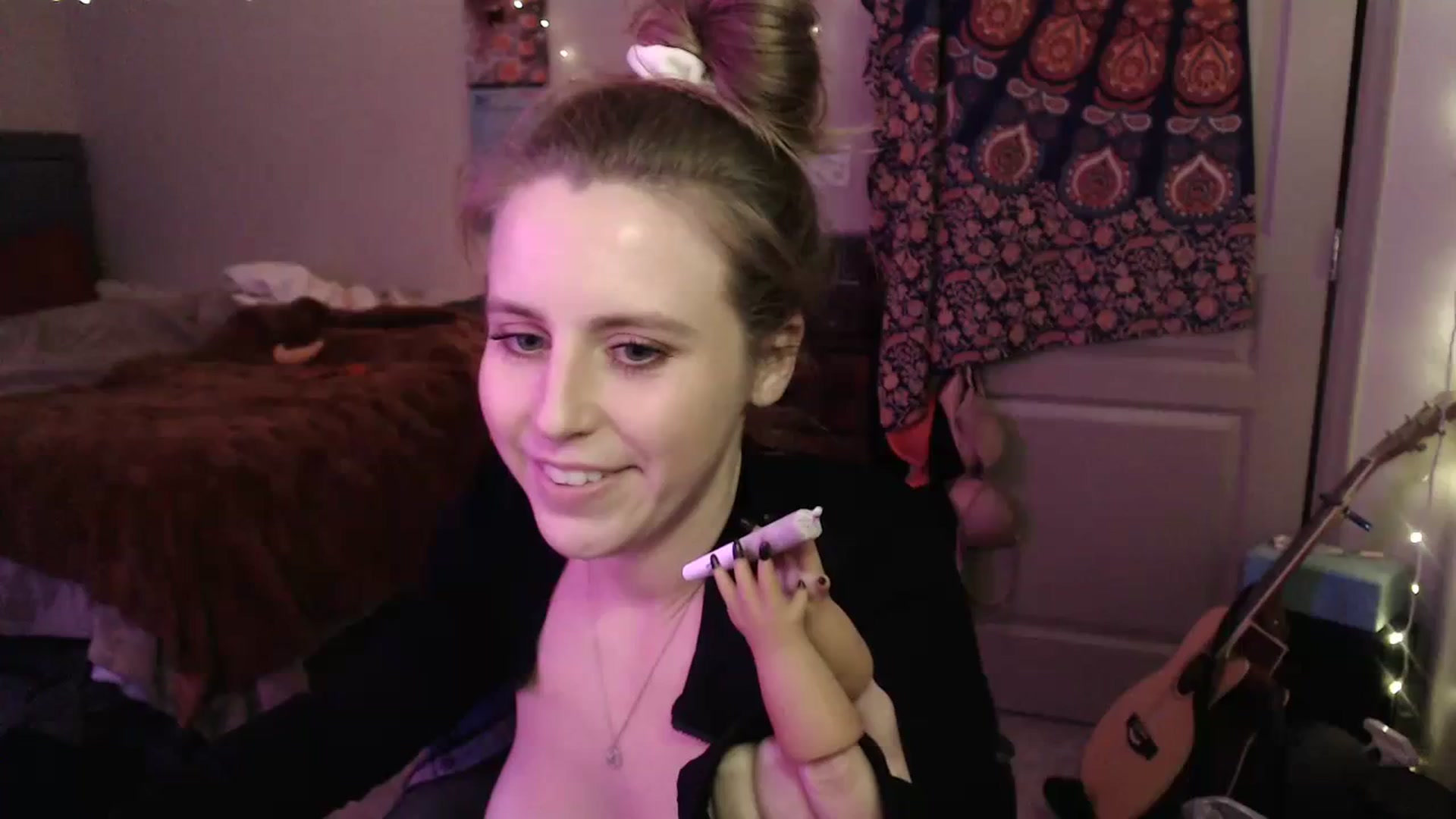 Gallery image thumbnail from Blake_Bardot's myfreecams stream on, 11/15/2023, 06:45 image 18 of 20