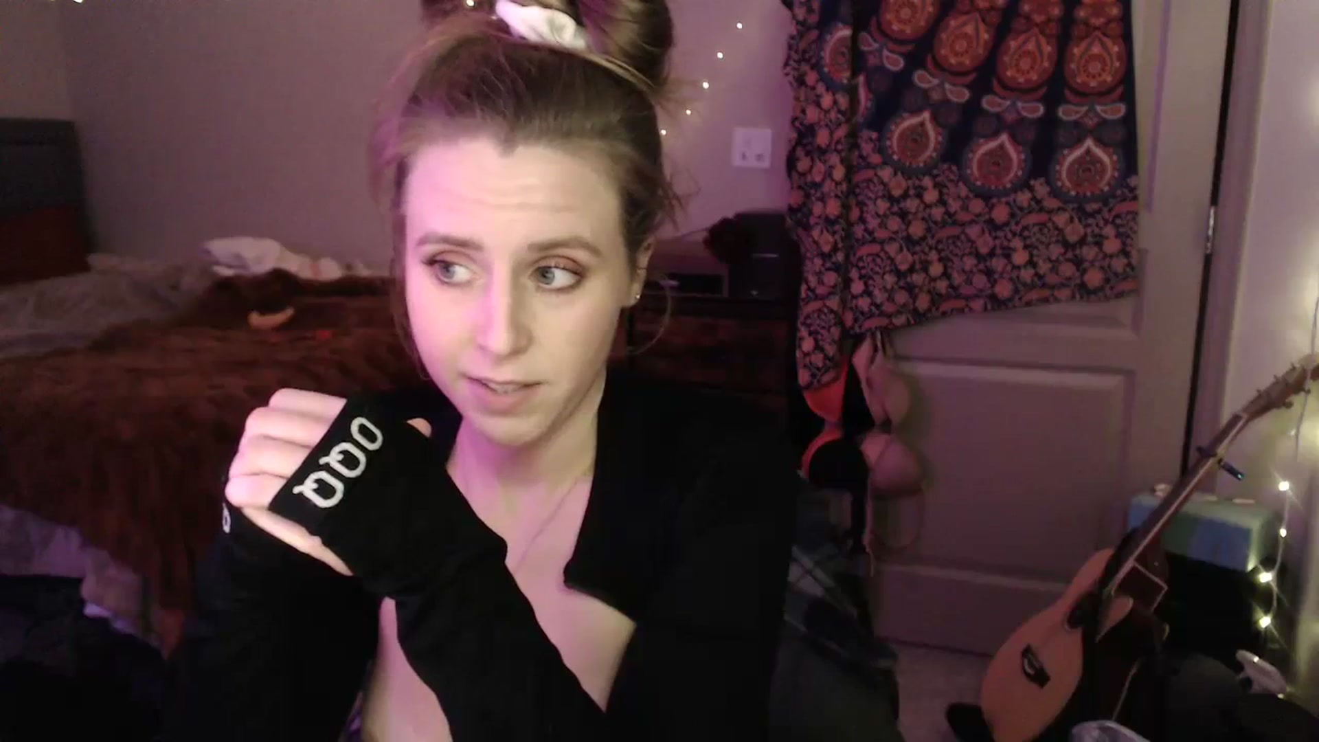Gallery image thumbnail from Blake_Bardot's myfreecams stream on, 11/15/2023, 06:45 image 9 of 20