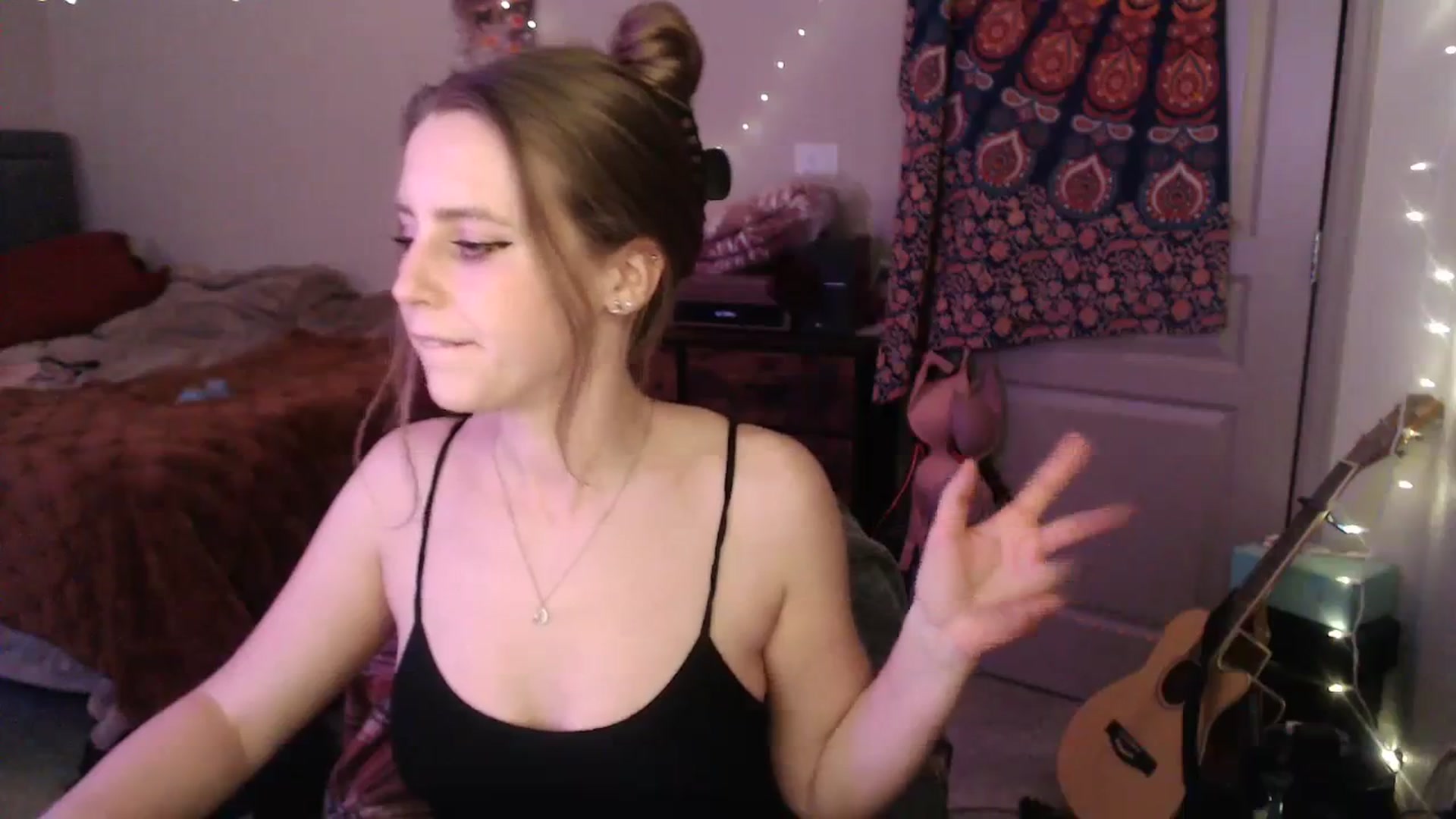 Gallery image thumbnail from Blake_Bardot's myfreecams stream on, 12/01/2023, 08:21 image 3 of 20