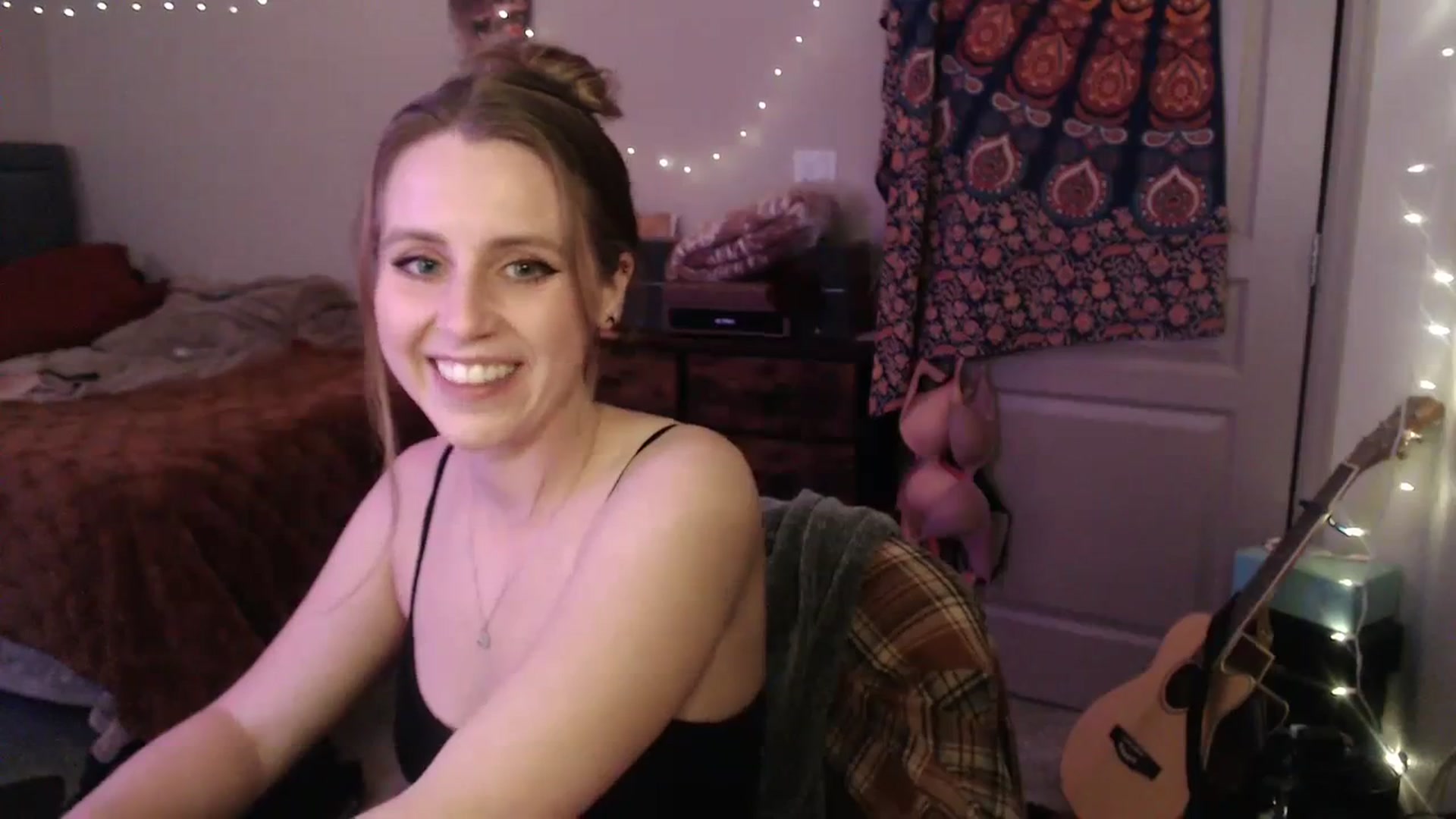 Gallery image thumbnail from Blake_Bardot's myfreecams stream on, 12/01/2023, 08:21 image 20 of 20