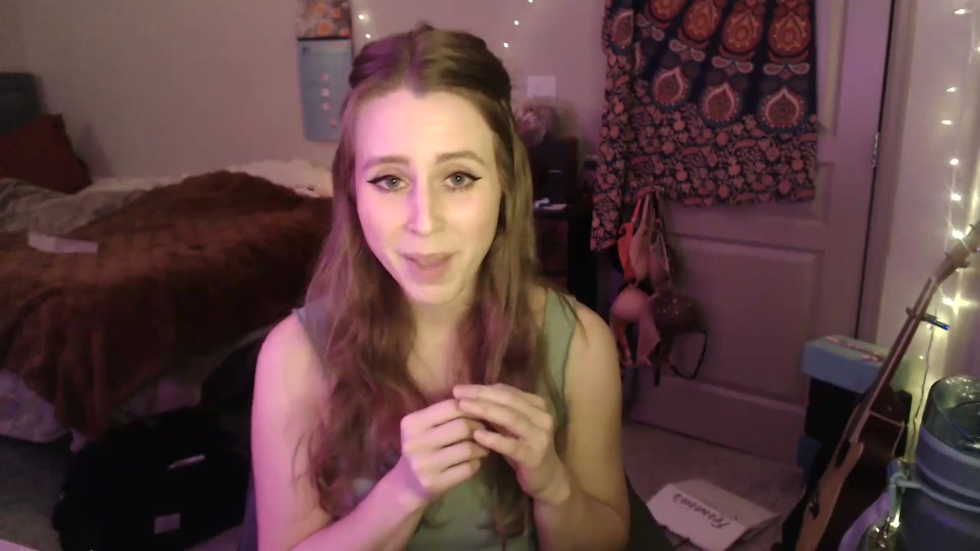 Gallery image thumbnail from Blake_Bardot's myfreecams stream on, 12/03/2023, 08:41 image 4 of 20