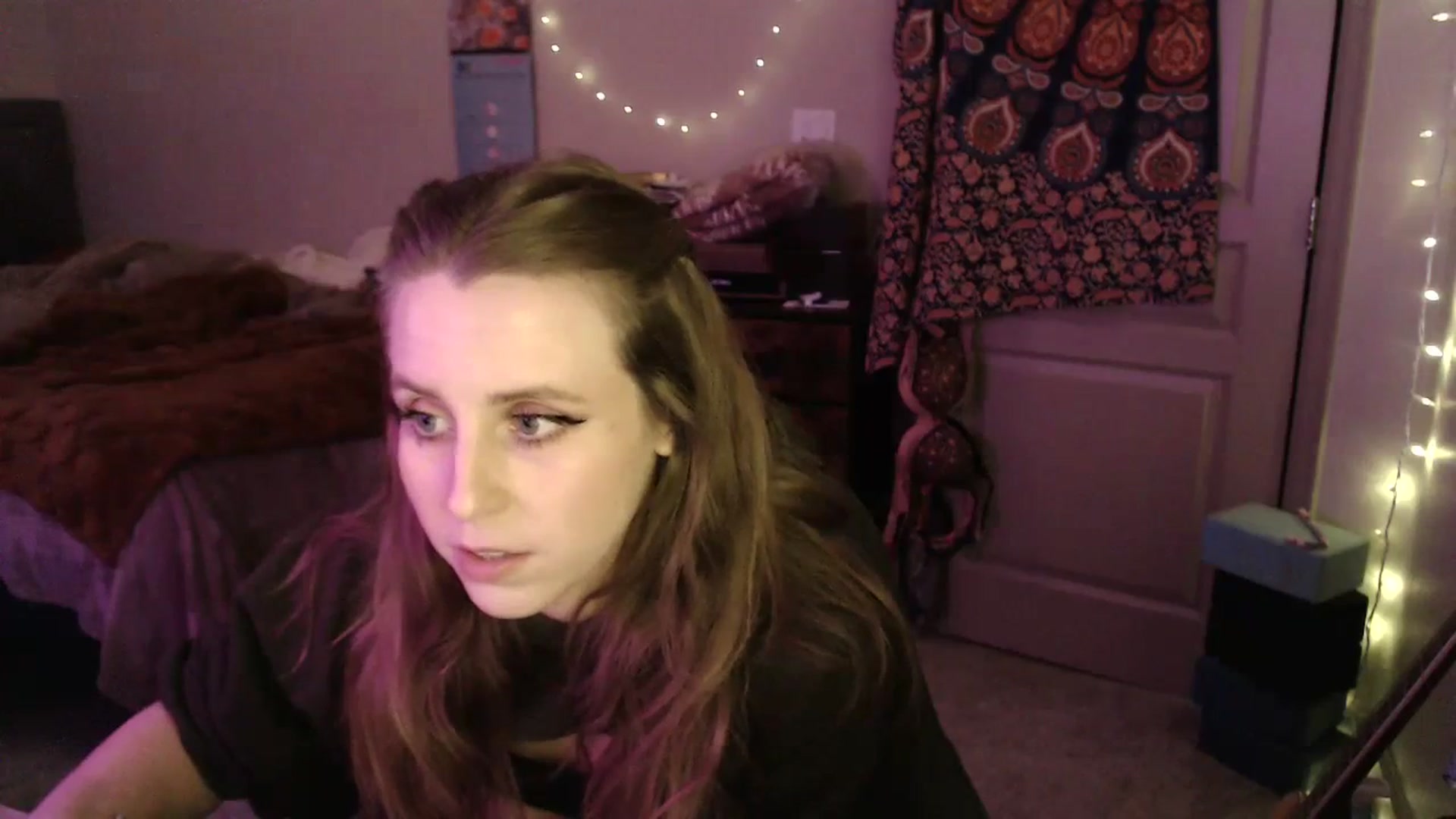 Gallery image thumbnail from Blake_Bardot's myfreecams stream on, 12/06/2023, 11:00 image 15 of 20