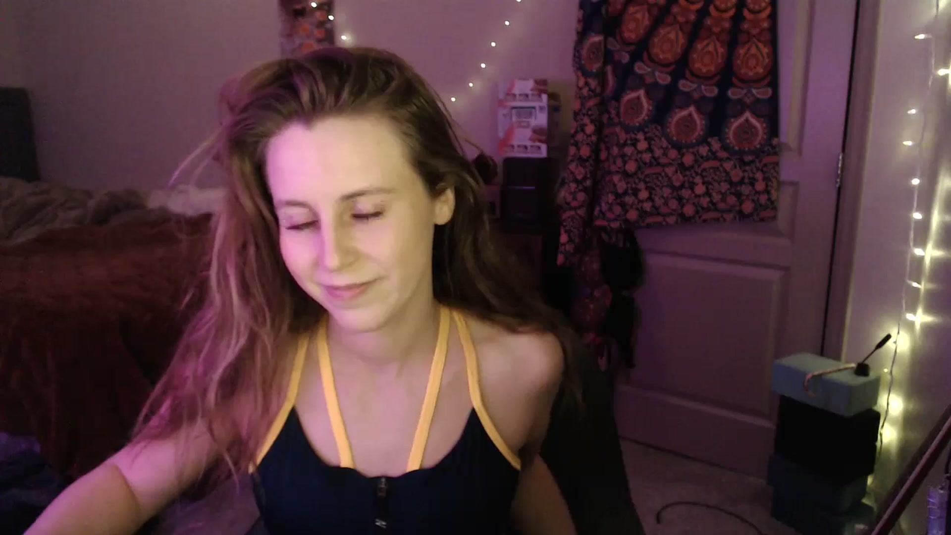 Gallery image thumbnail from Blake_Bardot's myfreecams stream on, 12/13/2023, 10:08 image 2 of 20