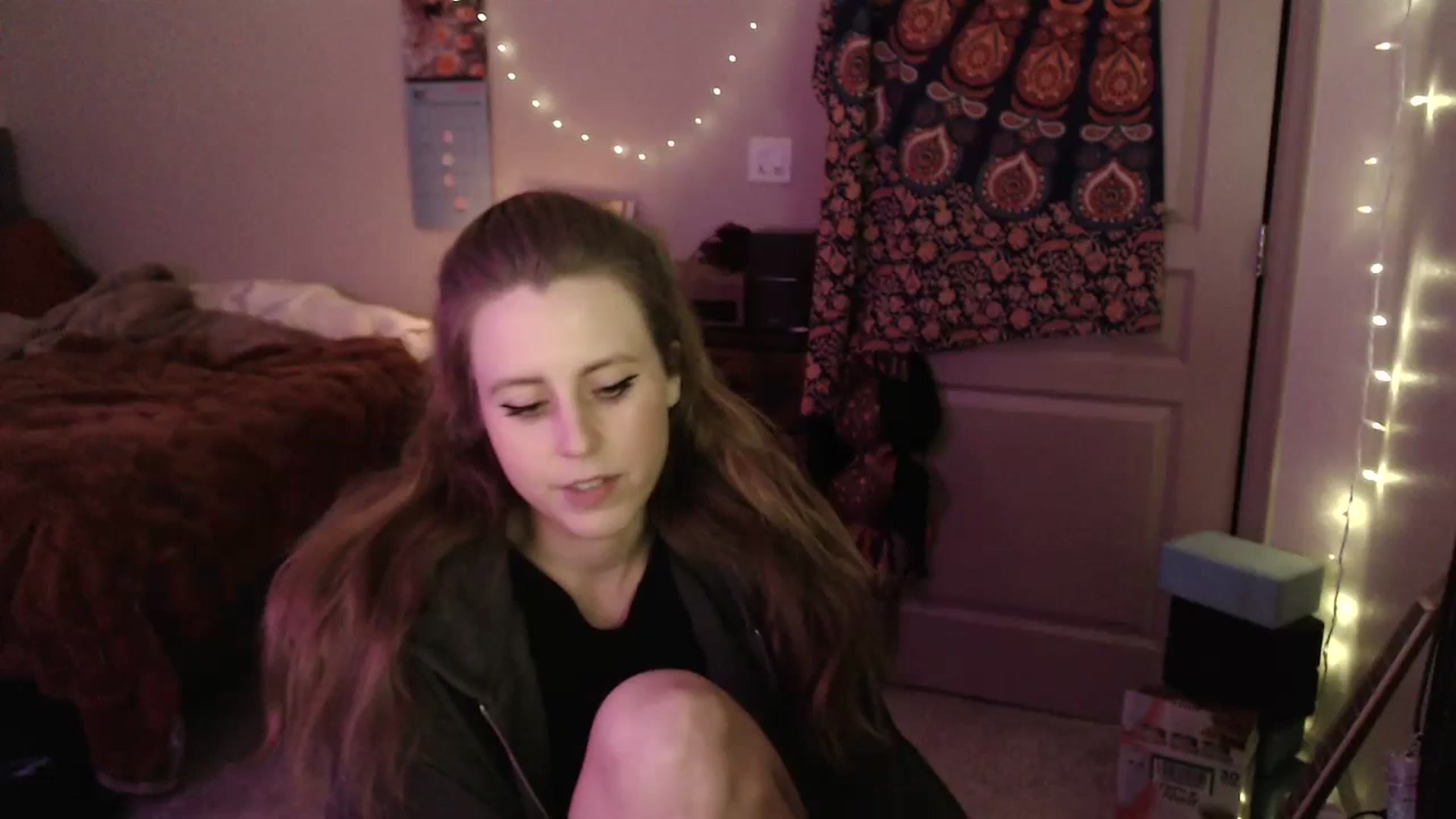 Gallery image thumbnail from Blake_Bardot's myfreecams stream on, 12/15/2023, 07:21 image 18 of 20