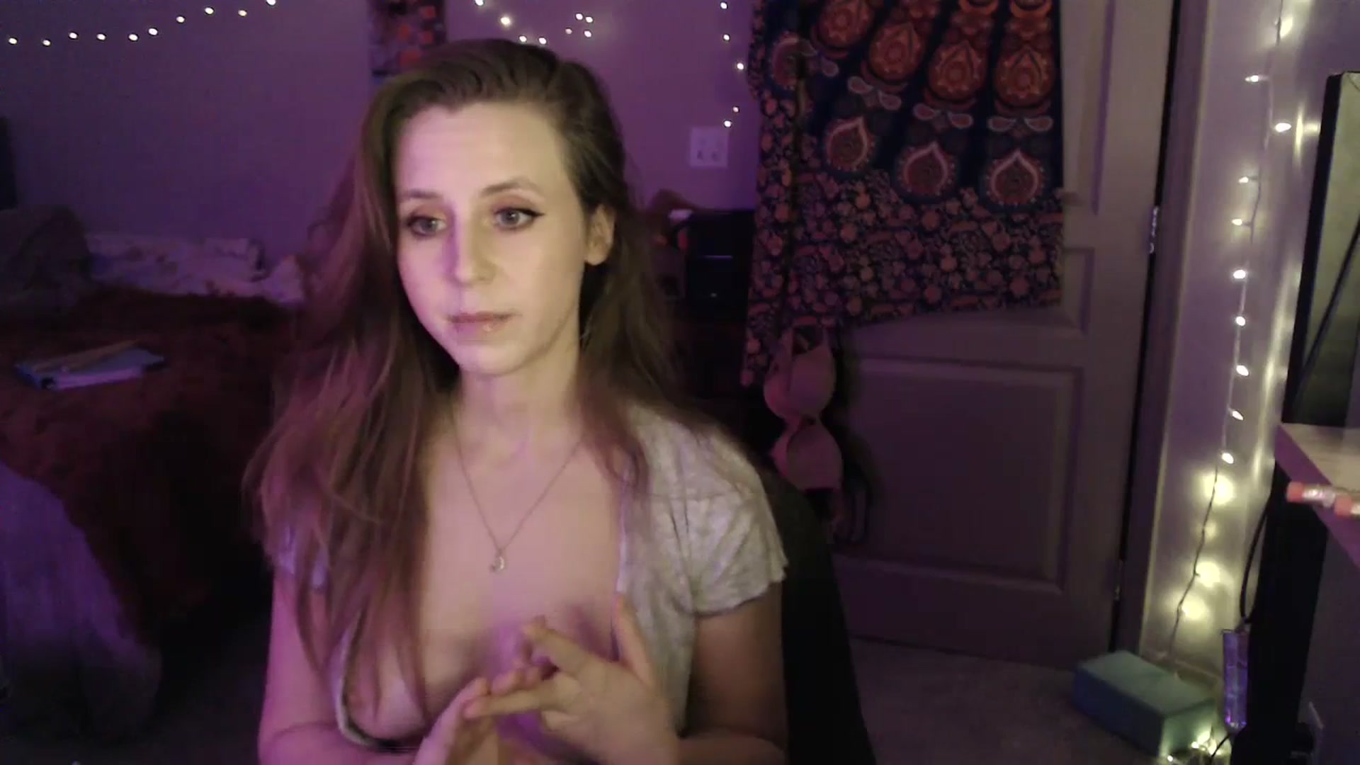 Gallery image thumbnail from Blake_Bardot's myfreecams stream on, 12/25/2023, 06:47 image 12 of 20