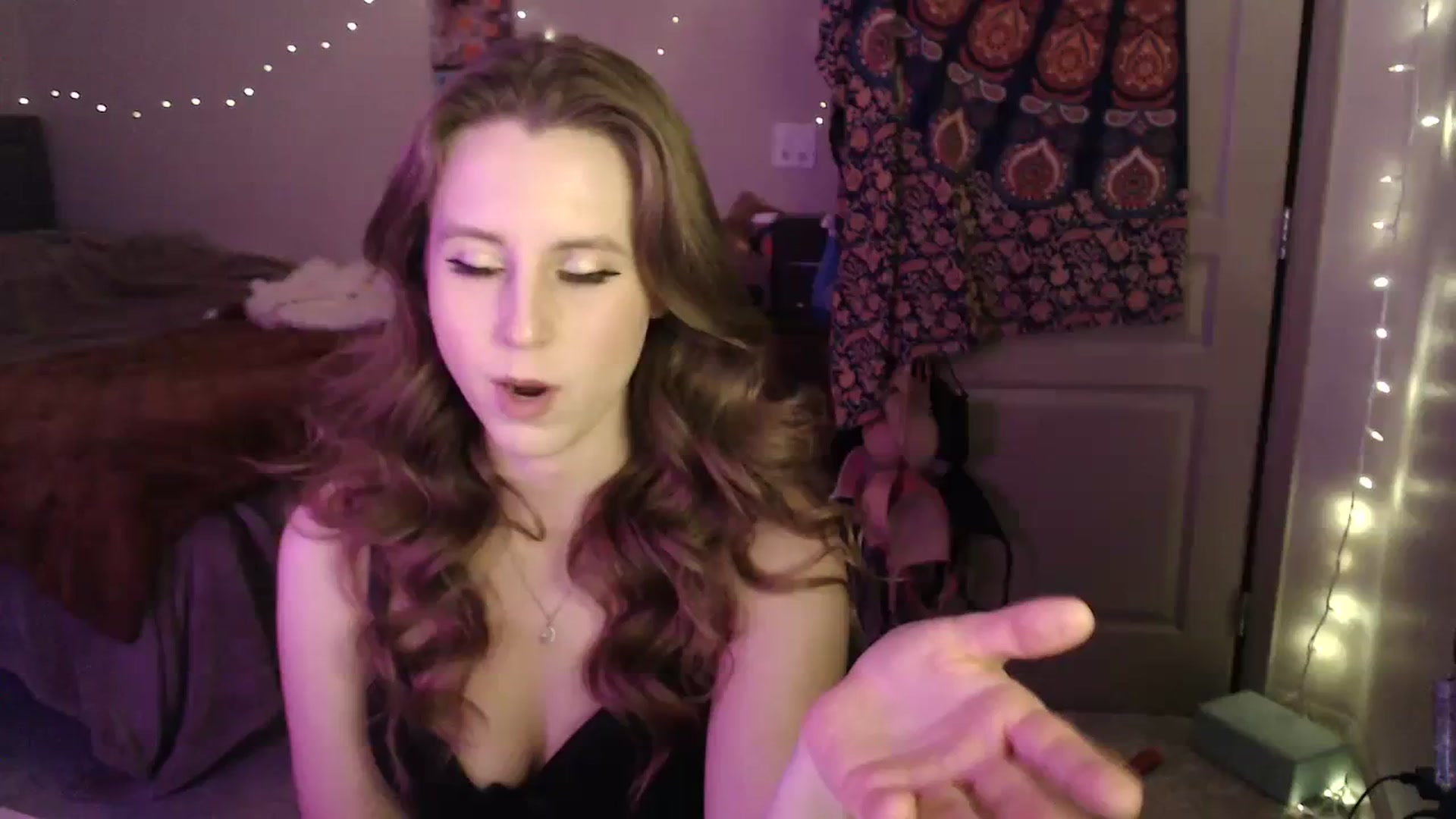 Gallery image thumbnail from Blake_Bardot's myfreecams stream on, 12/26/2023, 07:45 image 5 of 20