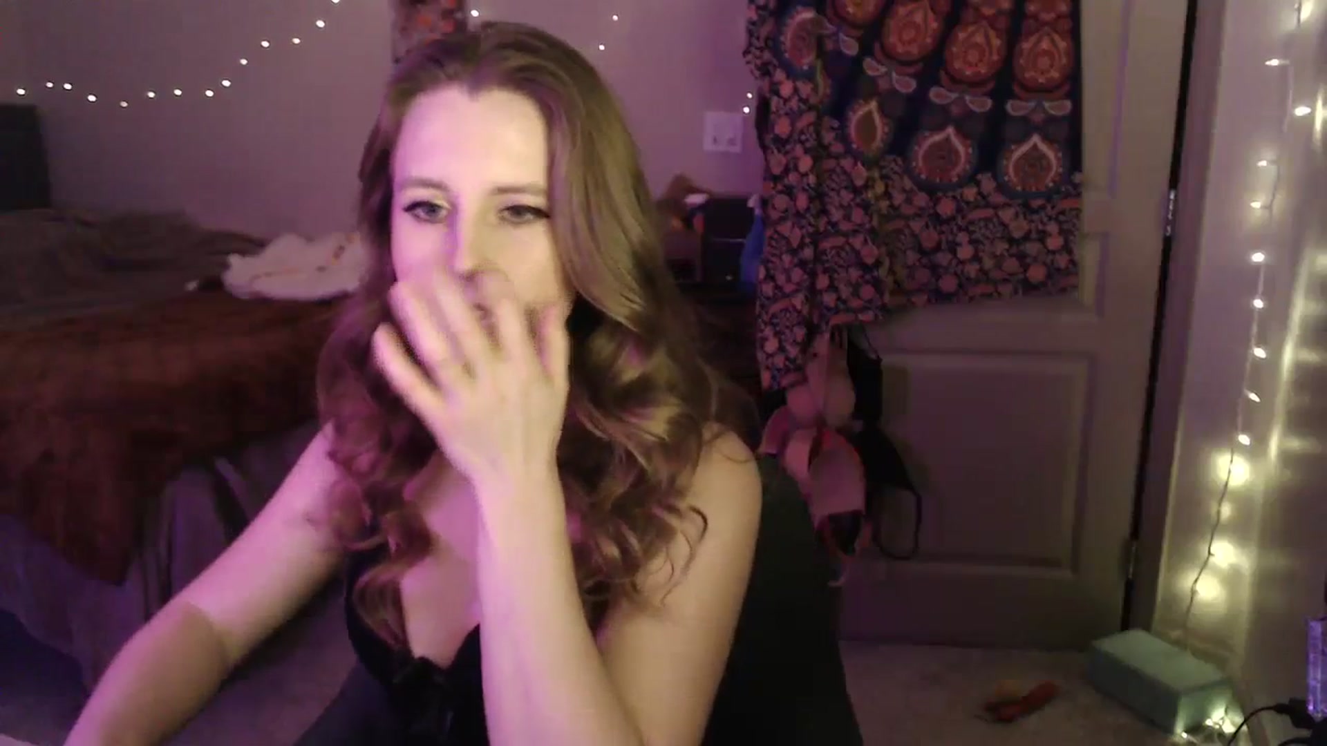 Gallery image thumbnail from Blake_Bardot's myfreecams stream on, 12/26/2023, 07:45 image 8 of 20