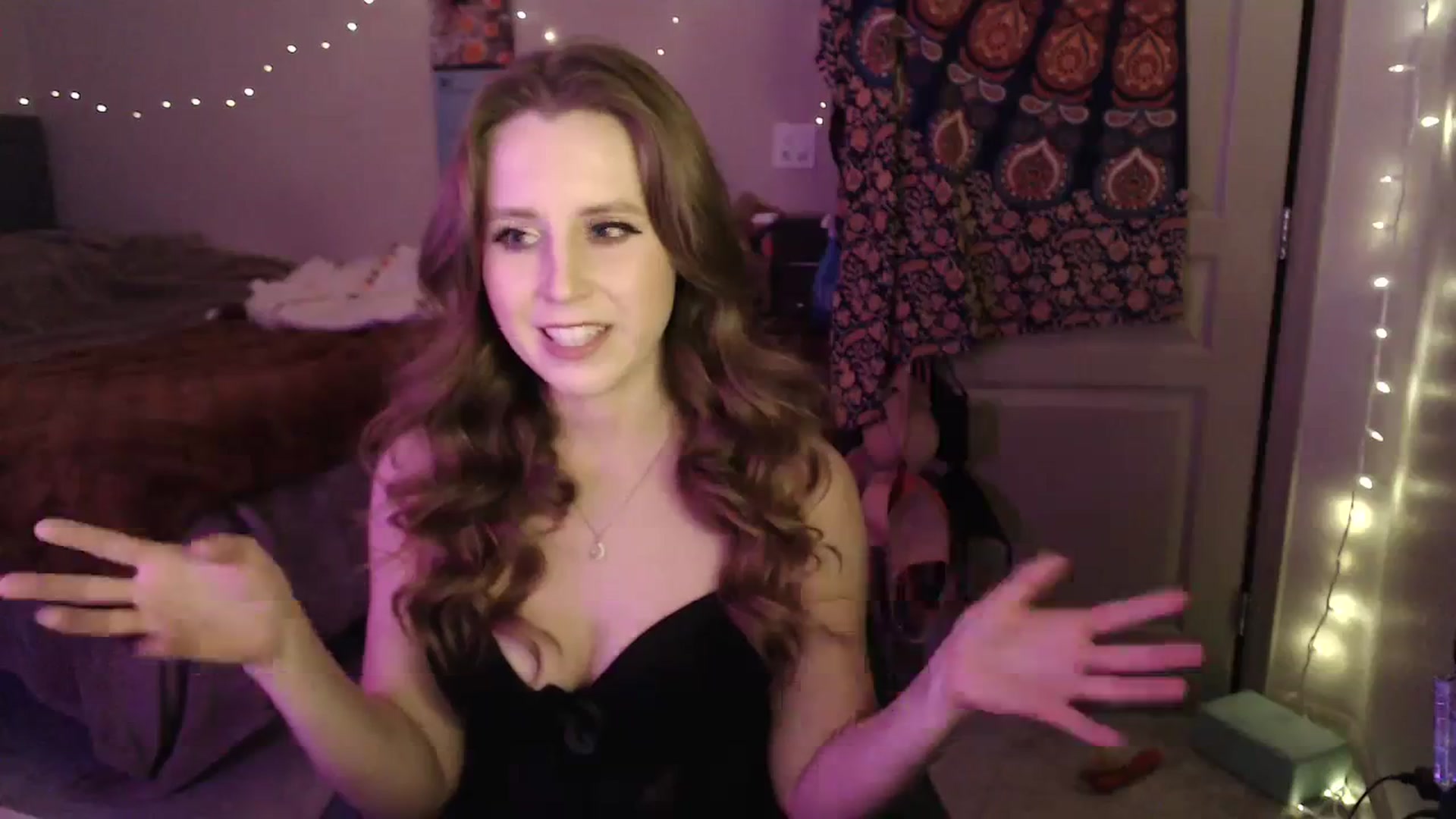 Gallery image thumbnail from Blake_Bardot's myfreecams stream on, 12/26/2023, 07:45 image 2 of 20