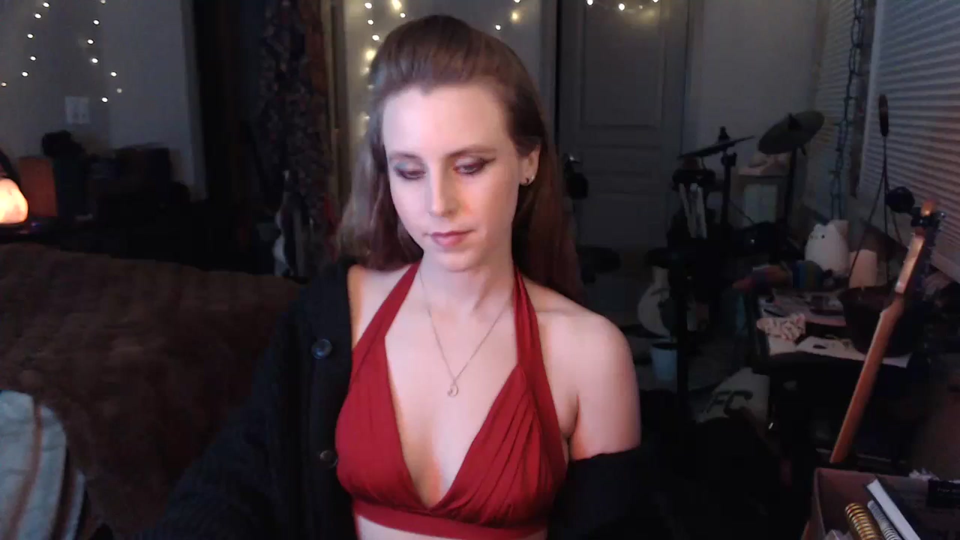Gallery image thumbnail from Blake_Bardot's myfreecams stream on, 01/09/2024, 08:40 image 5 of 20
