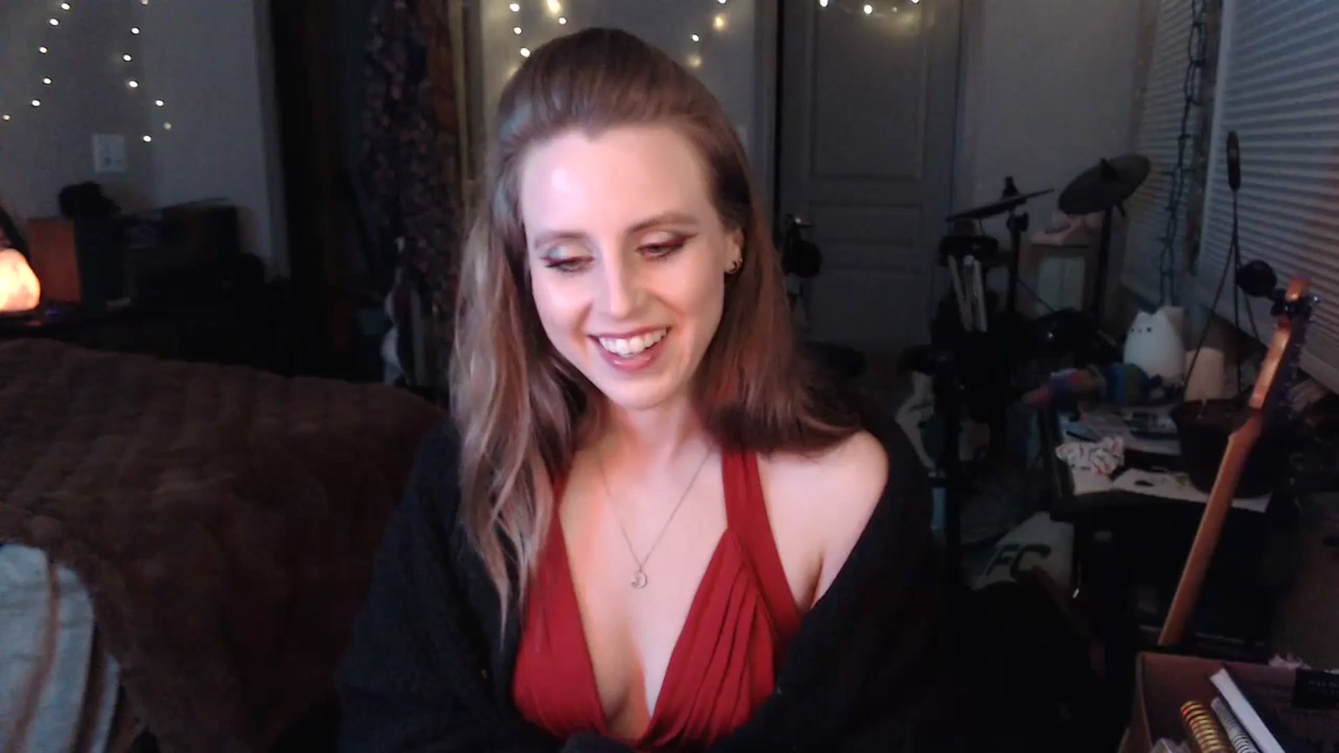 Gallery image thumbnail from Blake_Bardot's myfreecams stream on, 01/09/2024, 08:40 image 7 of 20