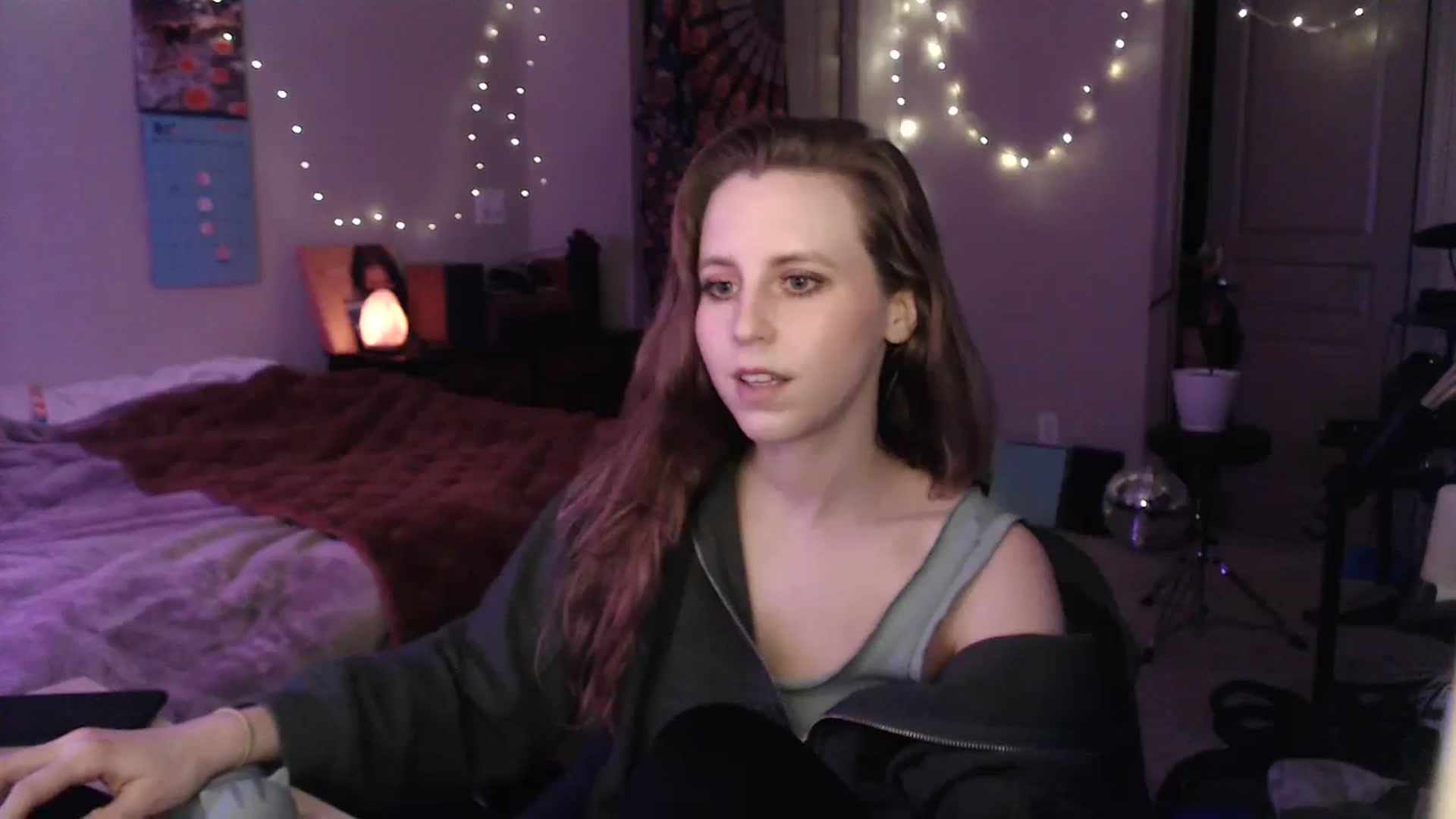 Gallery image thumbnail from Blake_Bardot's myfreecams stream on, 01/18/2024, 06:29 image 7 of 20