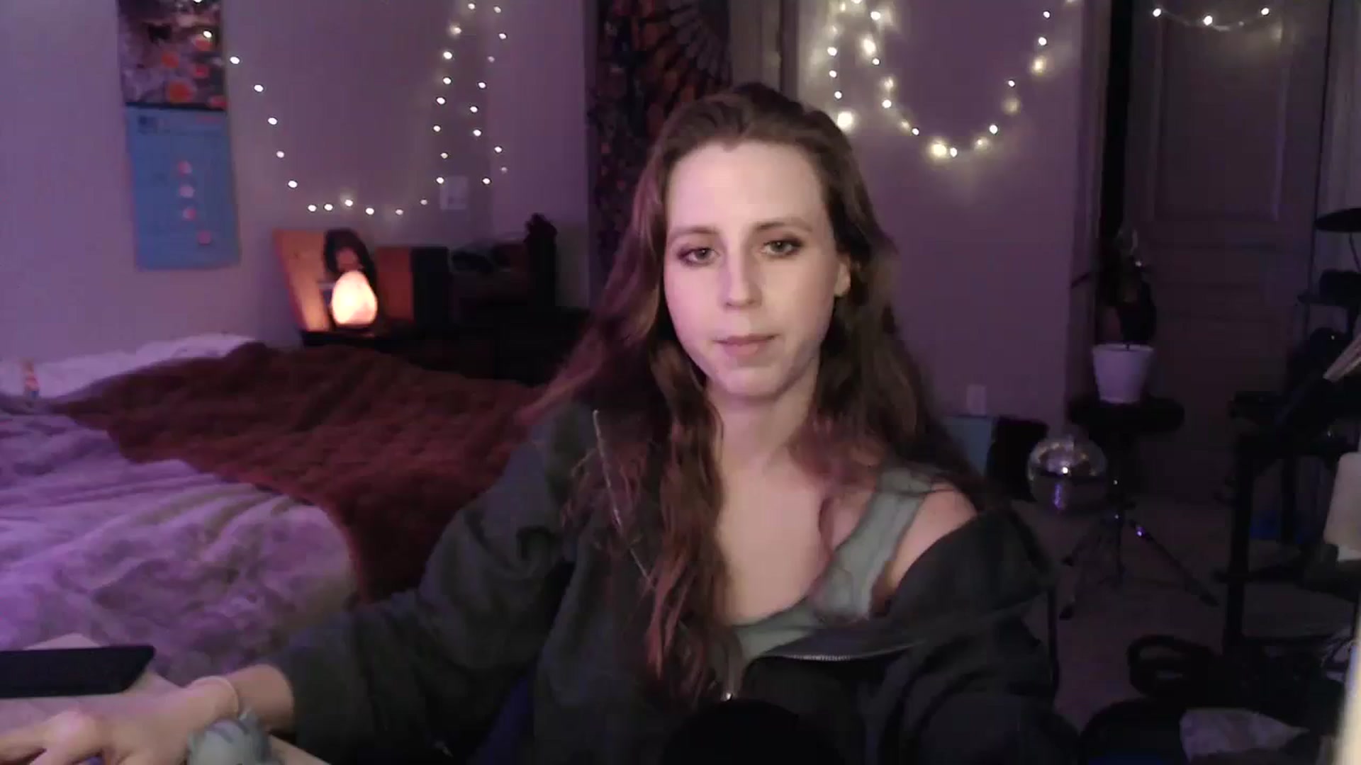 Gallery image thumbnail from Blake_Bardot's myfreecams stream on, 01/18/2024, 06:29 image 1 of 20