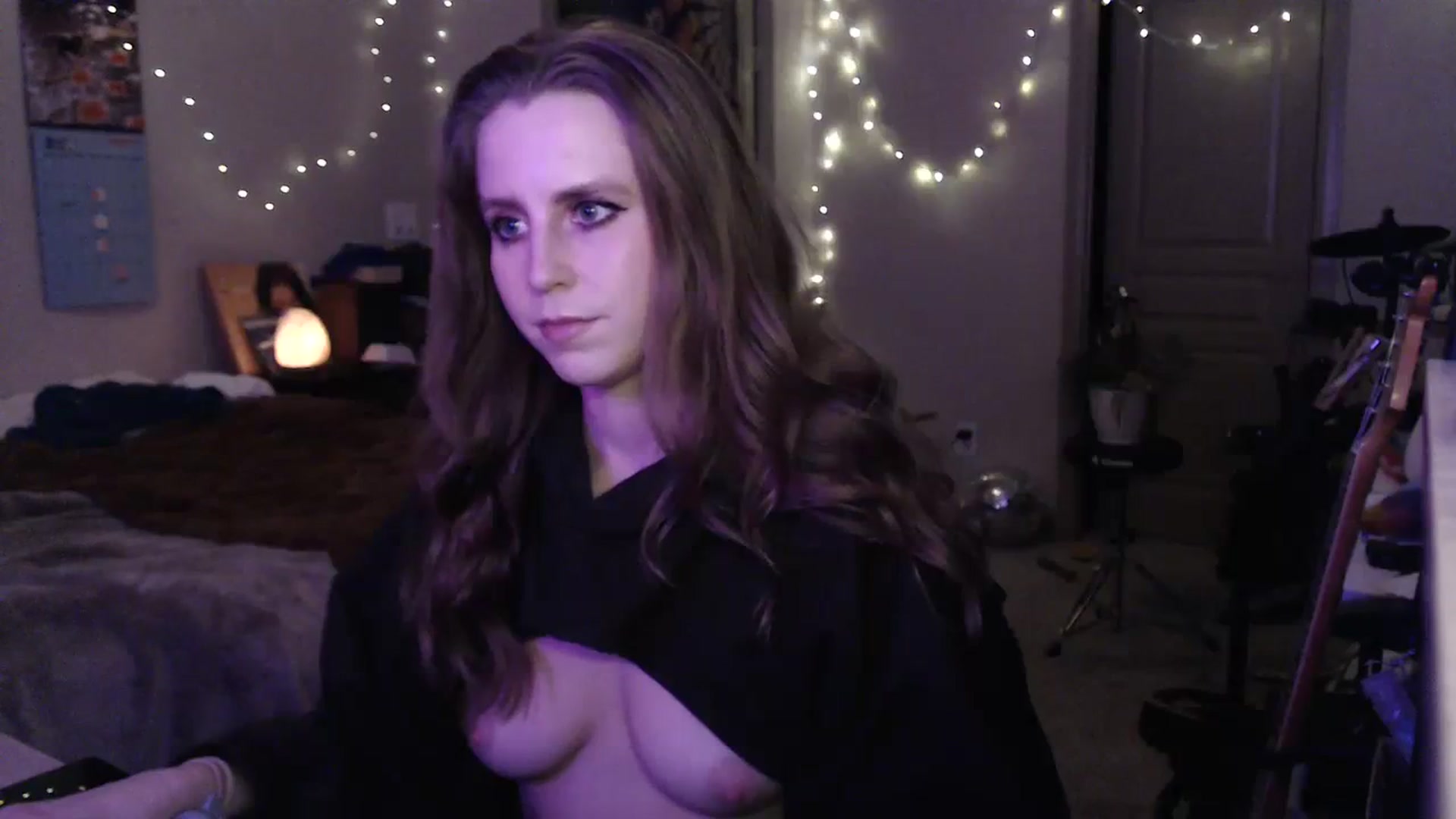 Gallery image thumbnail from Blake_Bardot's myfreecams stream on, 02/17/2024, 08:04 image 12 of 20