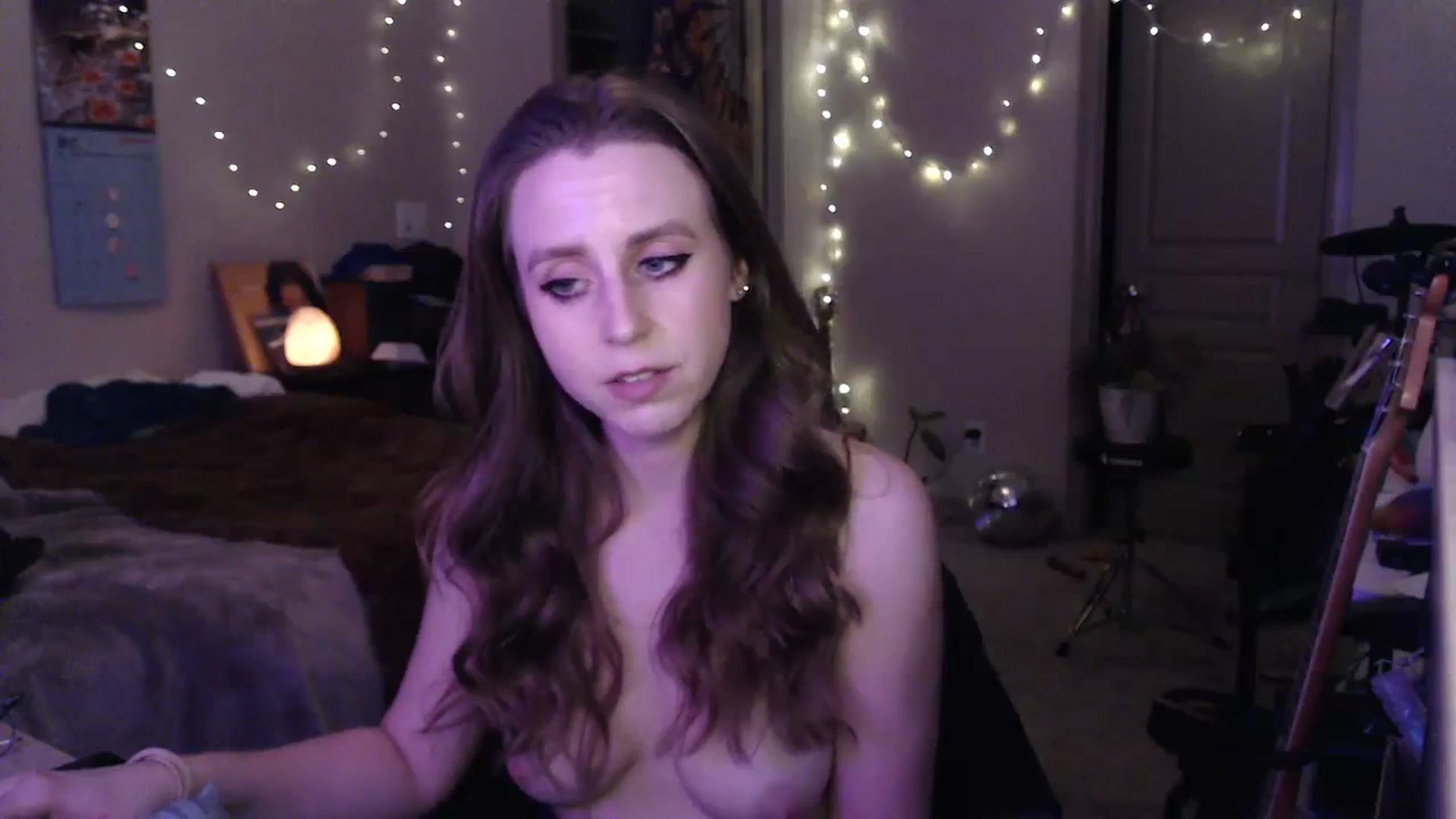 Gallery image thumbnail from Blake_Bardot's myfreecams stream on, 02/17/2024, 10:26 image 15 of 20