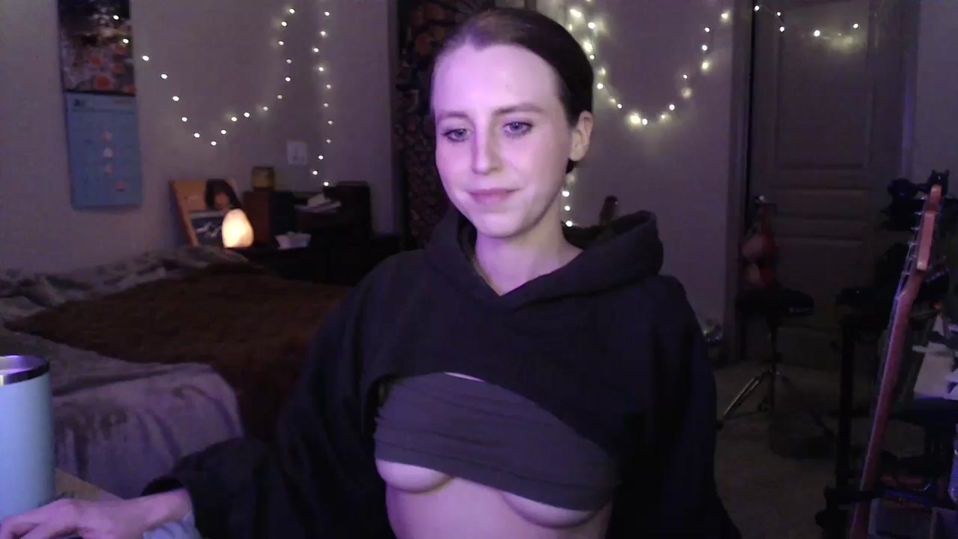 Gallery image thumbnail from Blake_Bardot's myfreecams stream on, 03/13/2024, 07:22 image 1 of 20