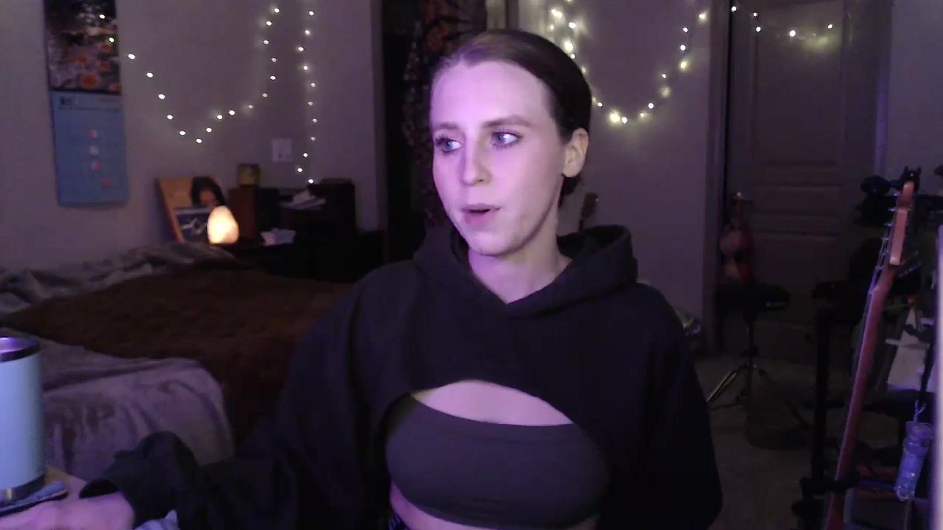 Gallery image thumbnail from Blake_Bardot's myfreecams stream on, 03/13/2024, 07:22 image 7 of 20