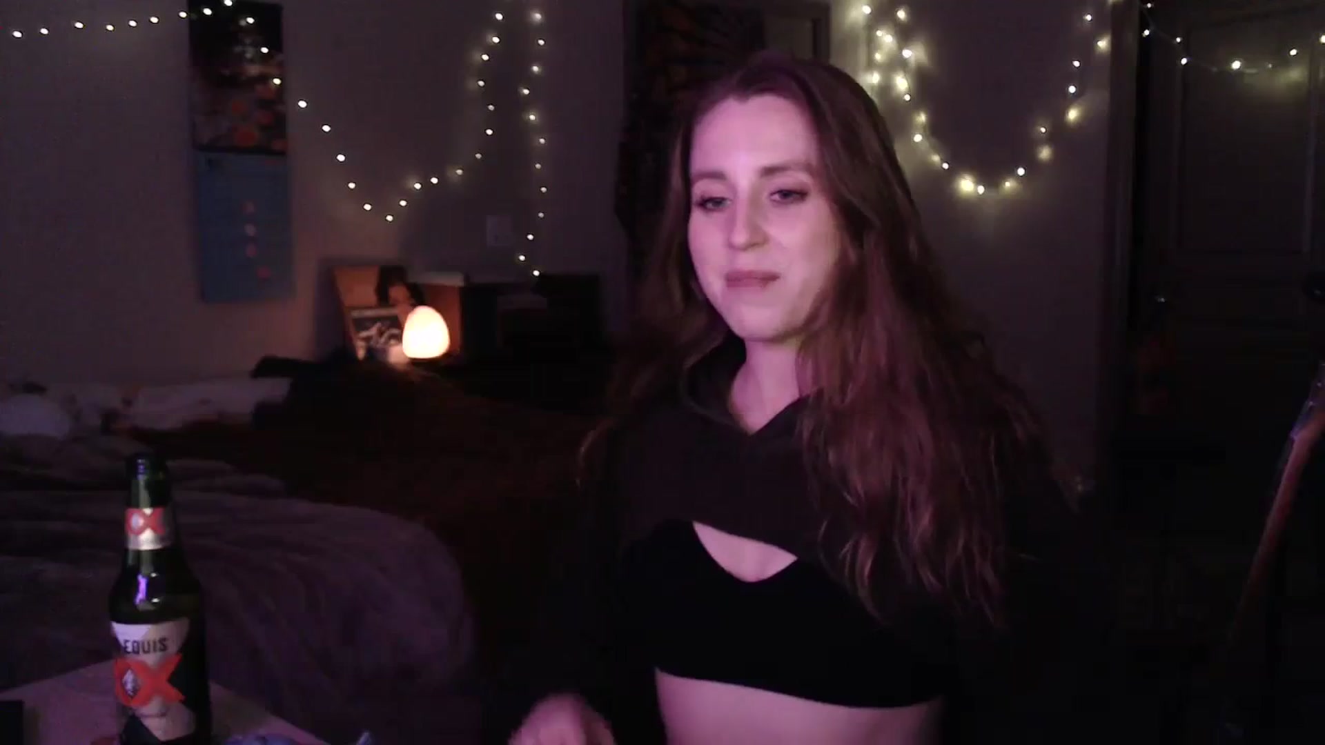 Gallery image thumbnail from Blake_Bardot's myfreecams stream on, 03/31/2024, 07:06 image 6 of 20