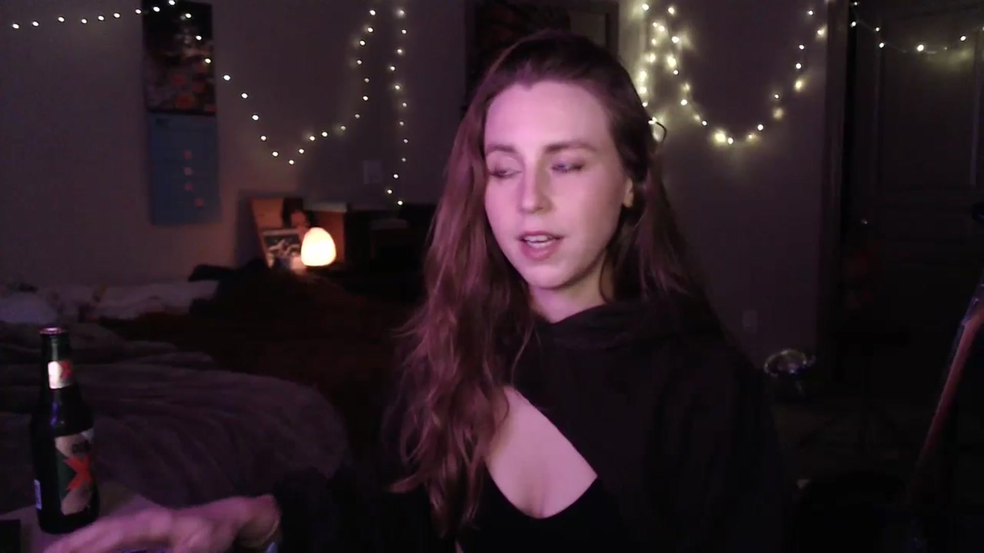 Gallery image thumbnail from Blake_Bardot's myfreecams stream on, 03/31/2024, 07:06 image 4 of 20